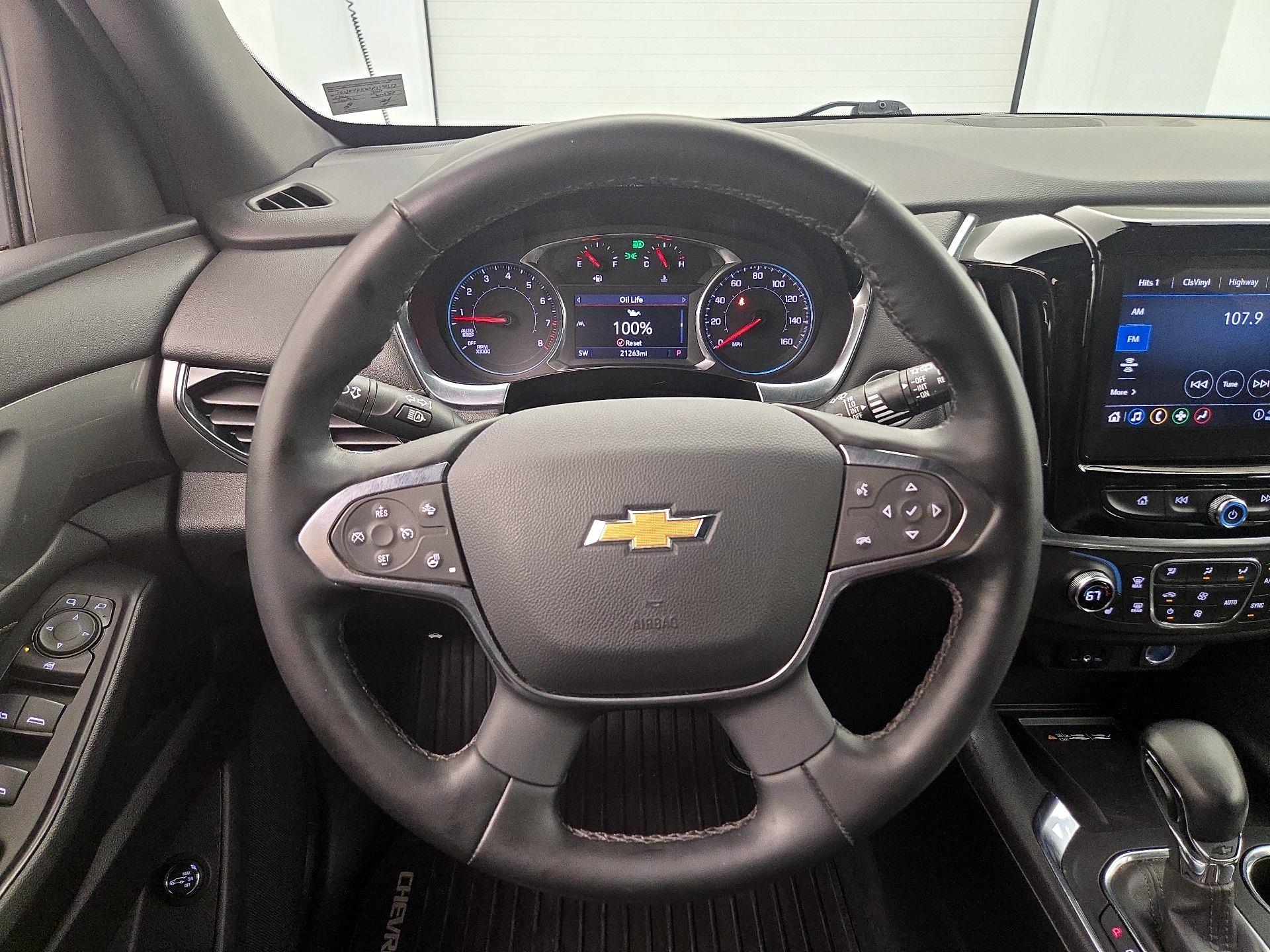 Thumbnail: 2023 Chevrolet Traverse - 10