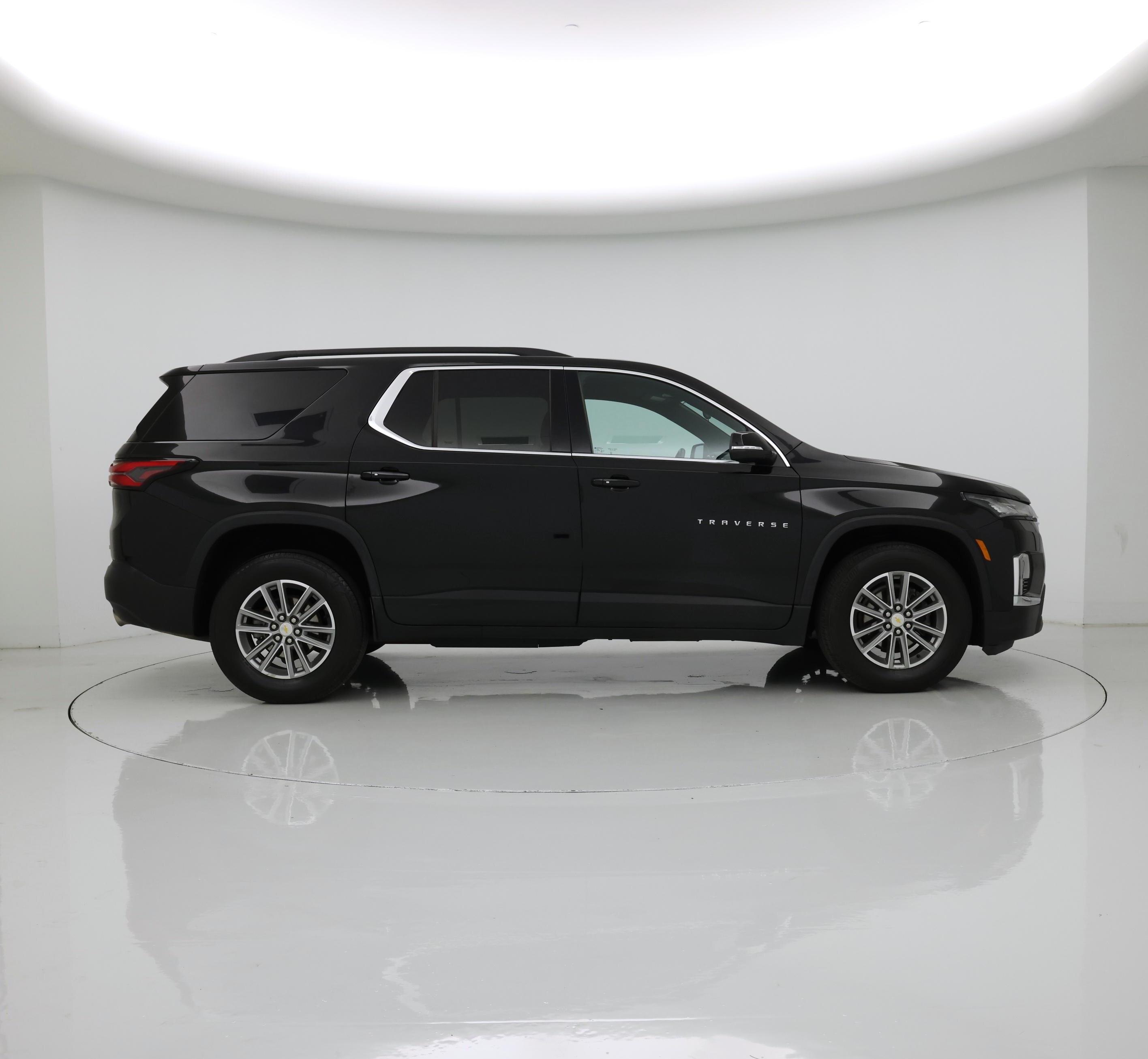 Thumbnail: 2023 Chevrolet Traverse - 7