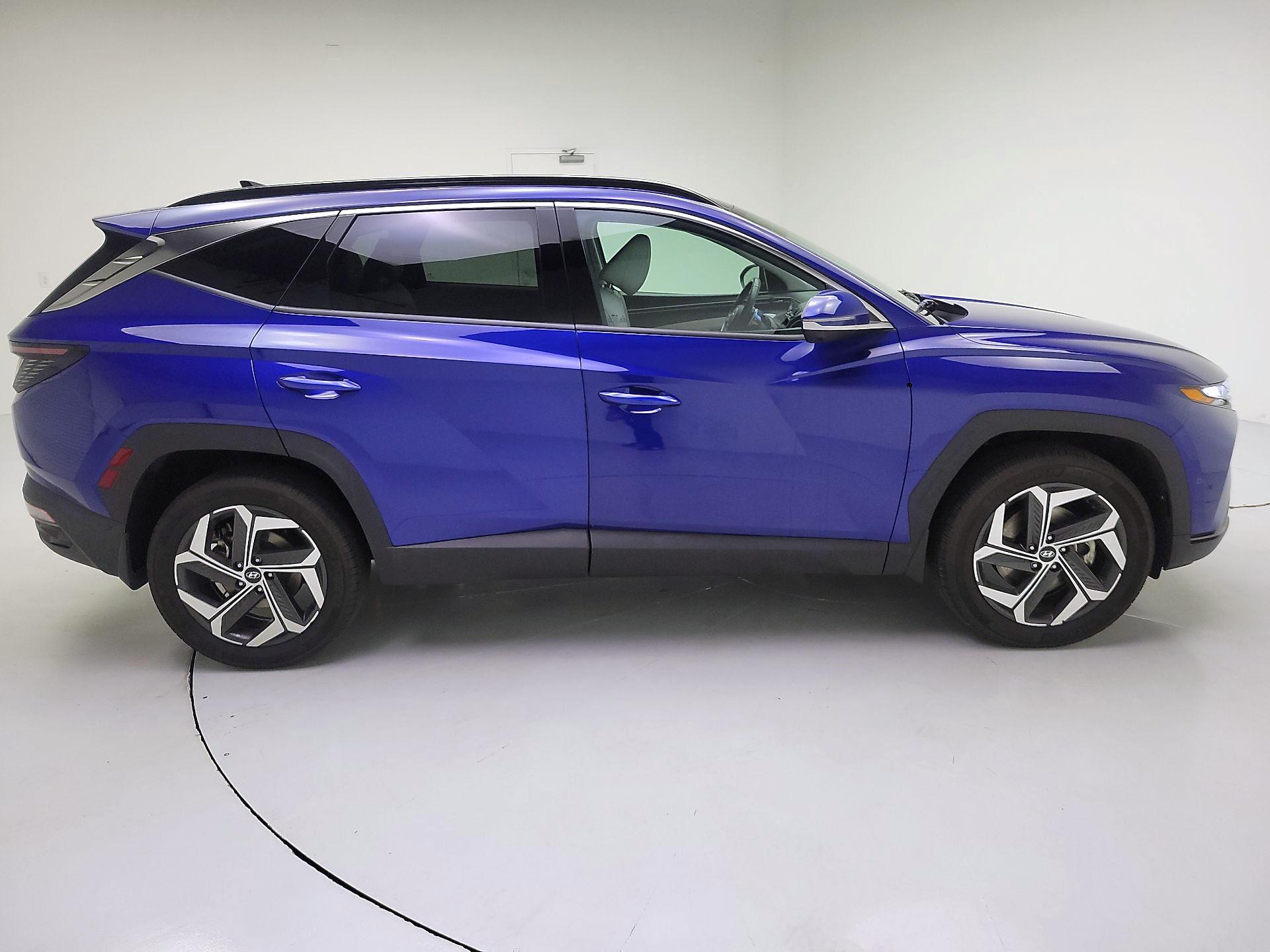 Thumbnail: 2023 Hyundai Tucson - 4