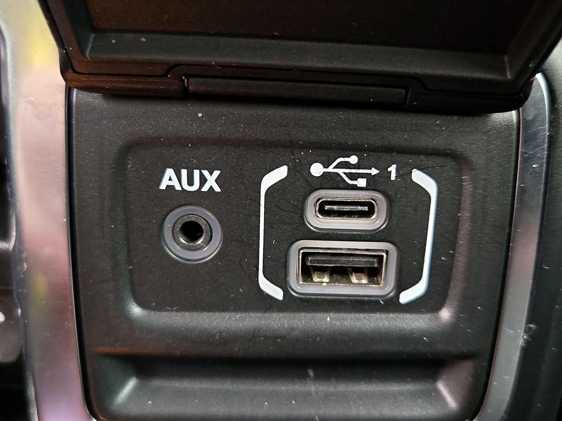 Thumbnail: 2024 Jeep Wrangler - 19