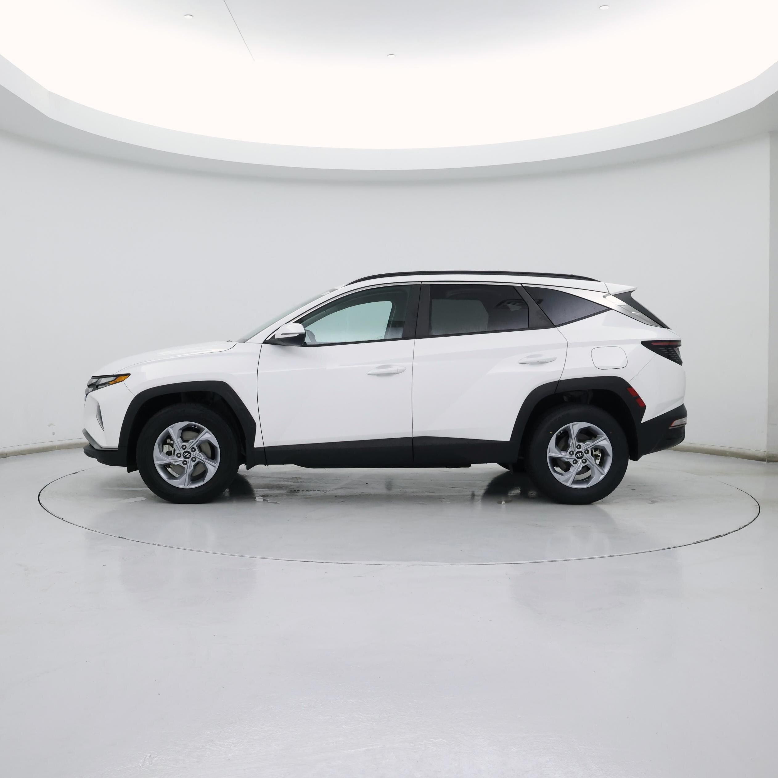 Thumbnail: 2023 Hyundai Tucson - 3