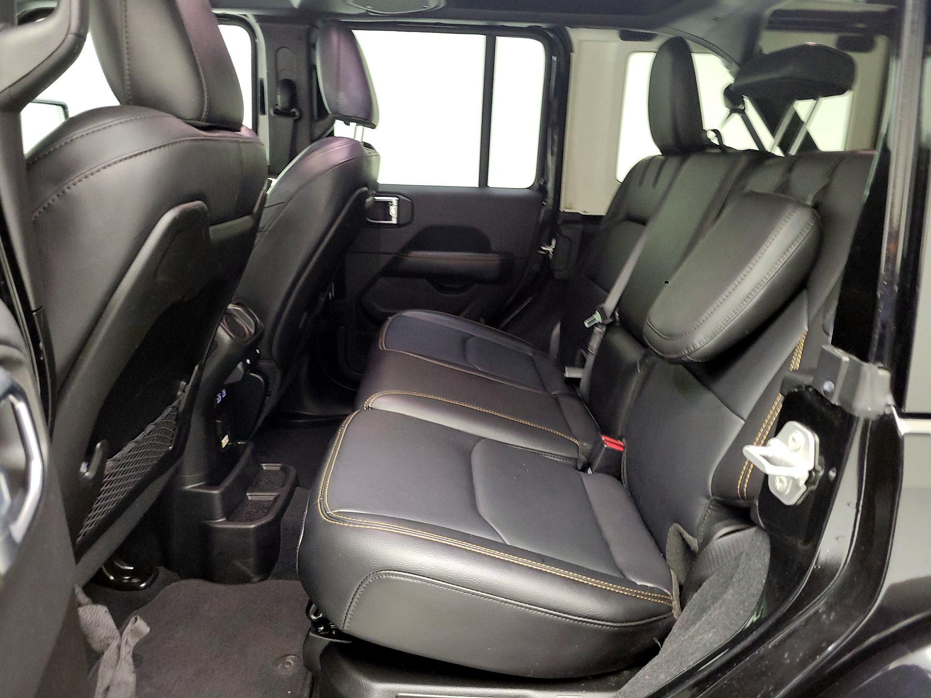 Thumbnail: 2024 Jeep Wrangler - 18