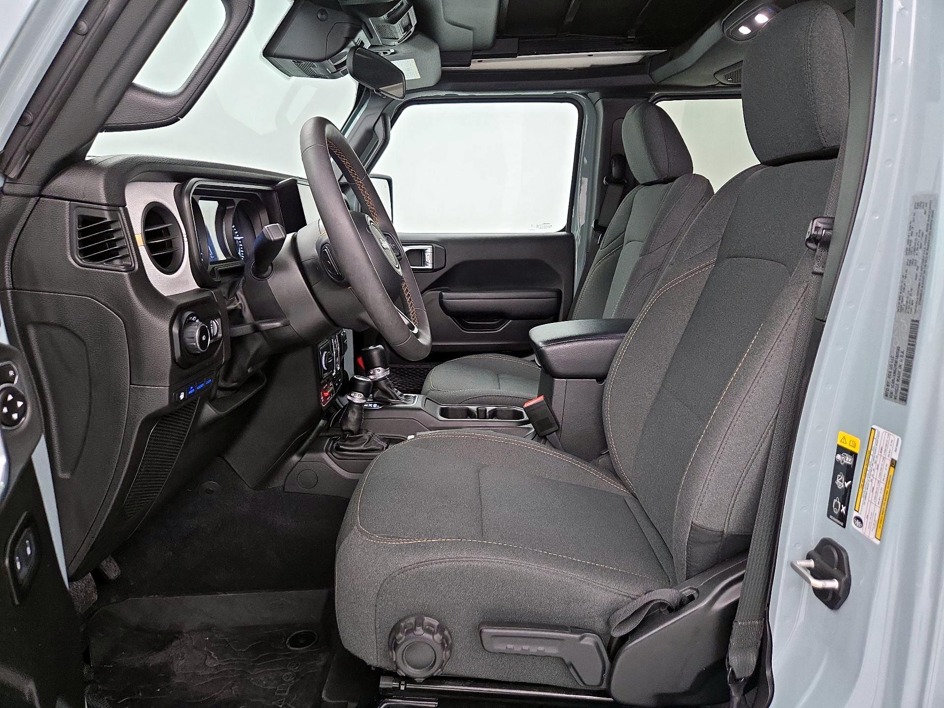 Thumbnail: 2024 Jeep Wrangler - 11