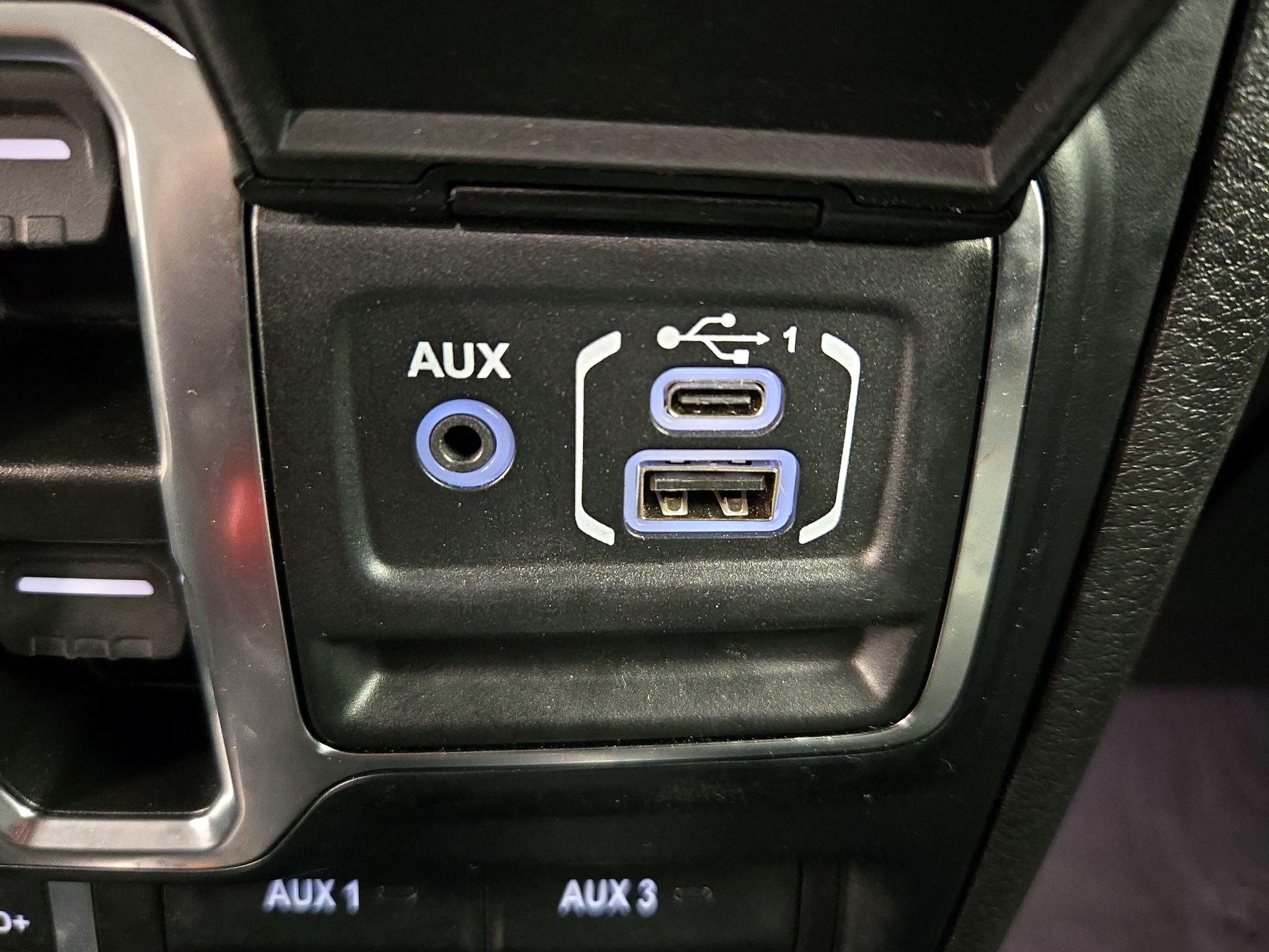 Thumbnail: 2024 Jeep Wrangler - 18