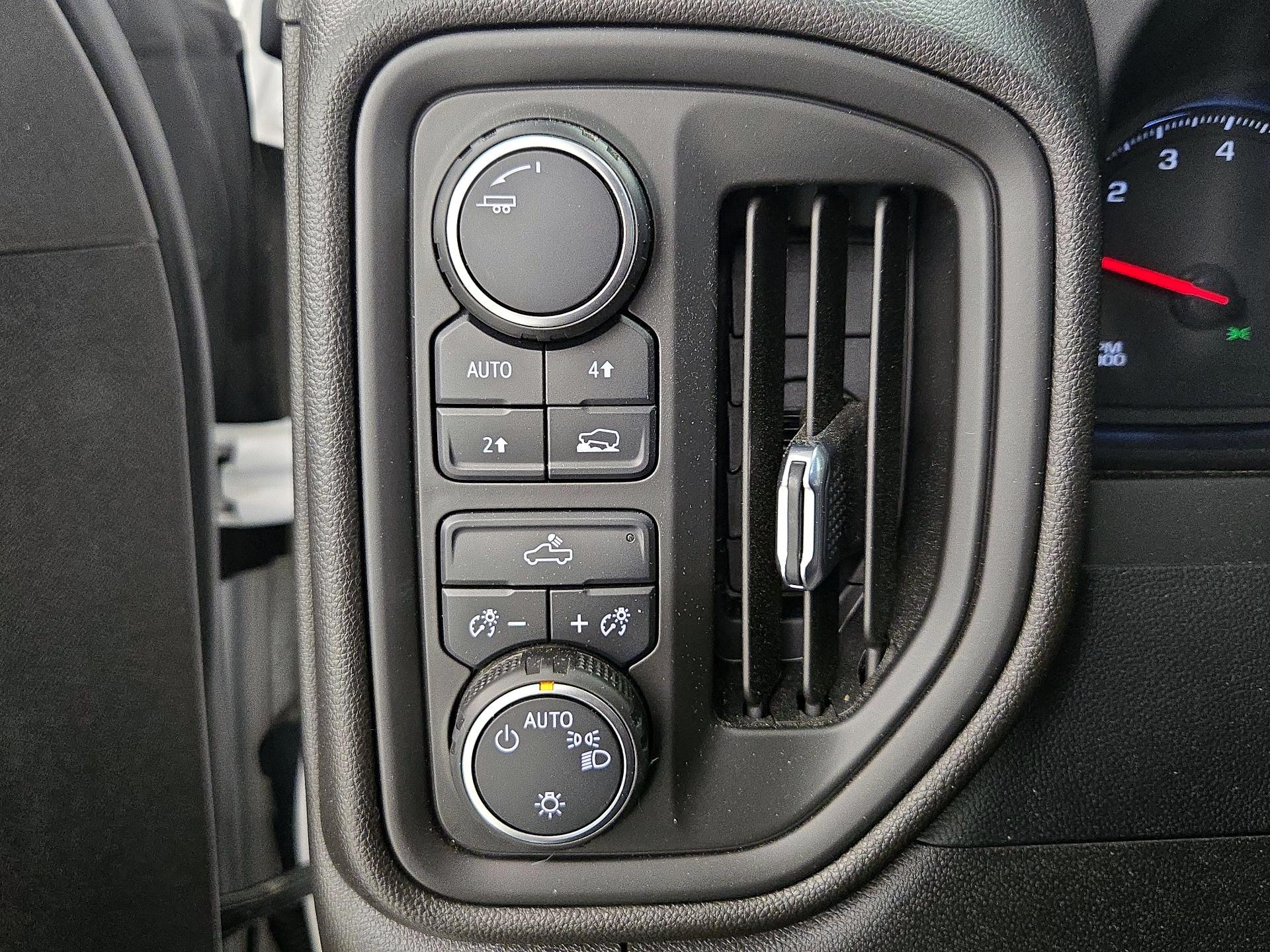 Thumbnail: 2023 Chevrolet Silverado 1500 - 13