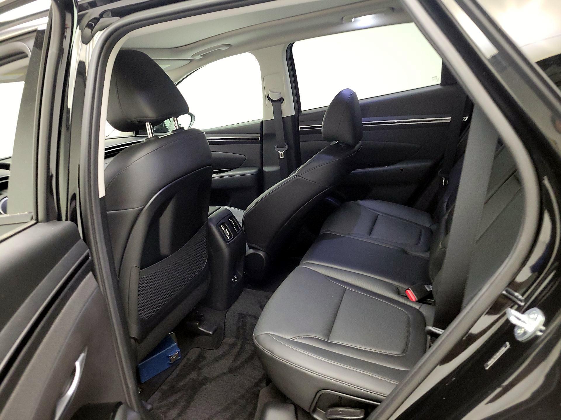 Thumbnail: 2024 Hyundai Tucson - 17