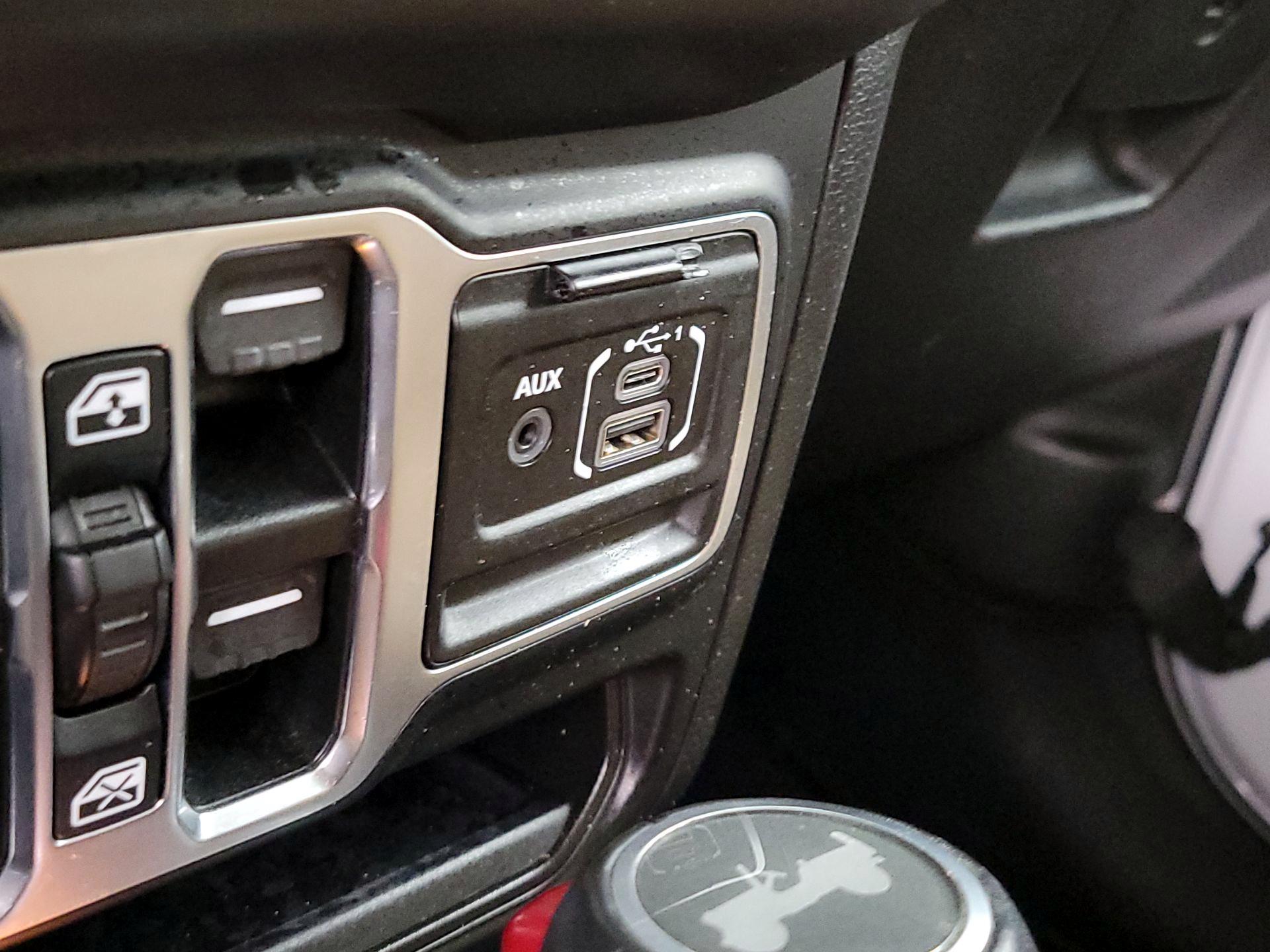 Thumbnail: 2023 Jeep Wrangler - 19