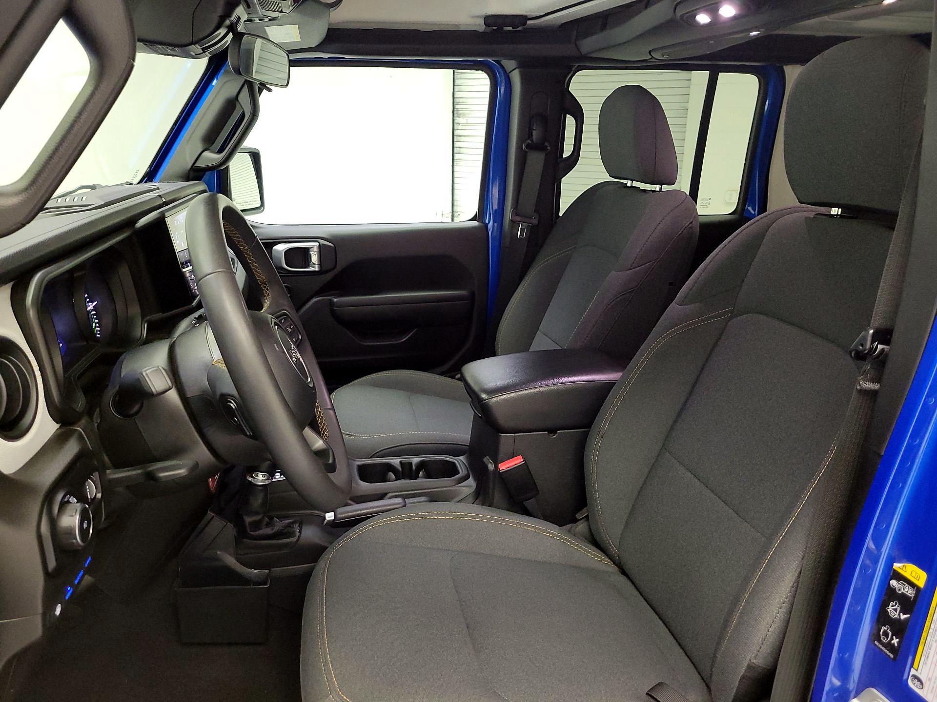 Thumbnail: 2024 Jeep Wrangler - 9