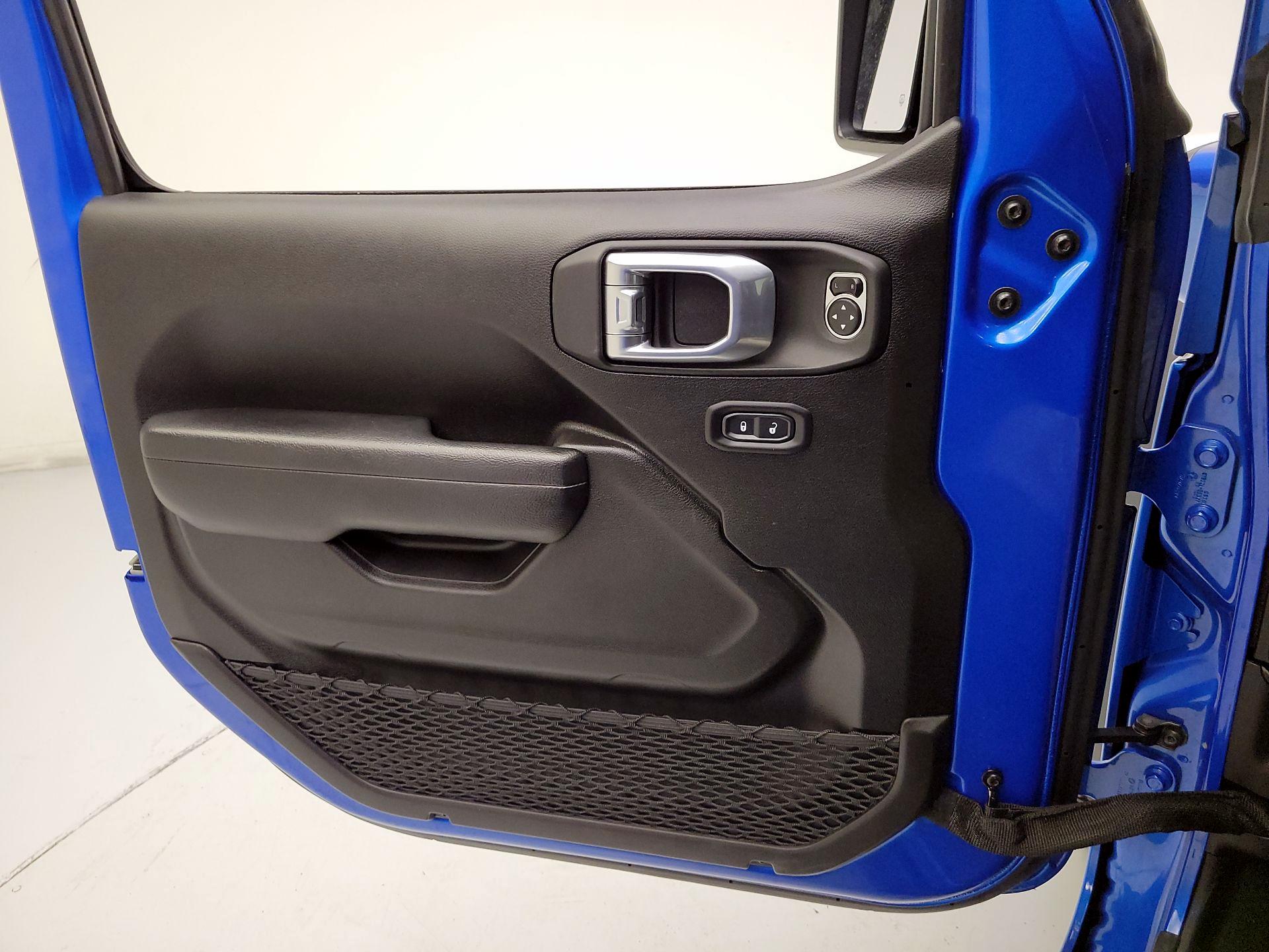 Thumbnail: 2024 Jeep Wrangler - 10