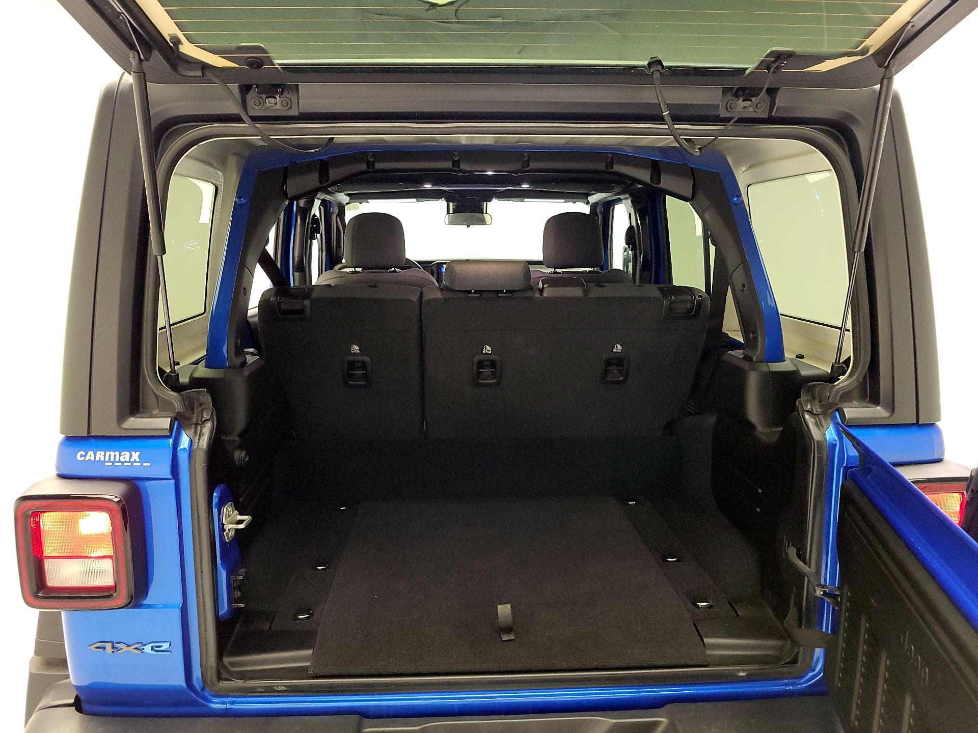 Thumbnail: 2024 Jeep Wrangler - 18