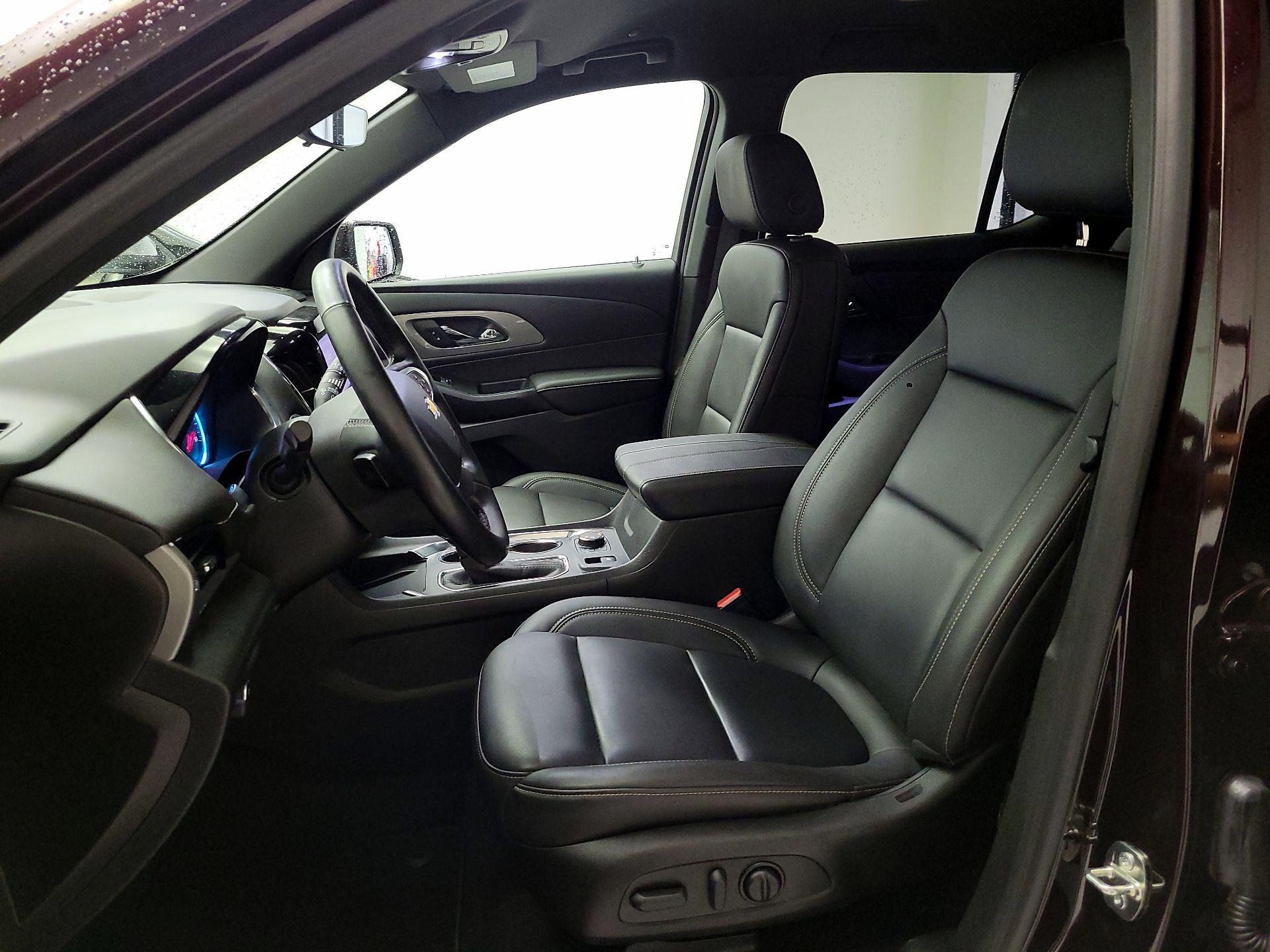 Thumbnail: 2023 Chevrolet Traverse - 11