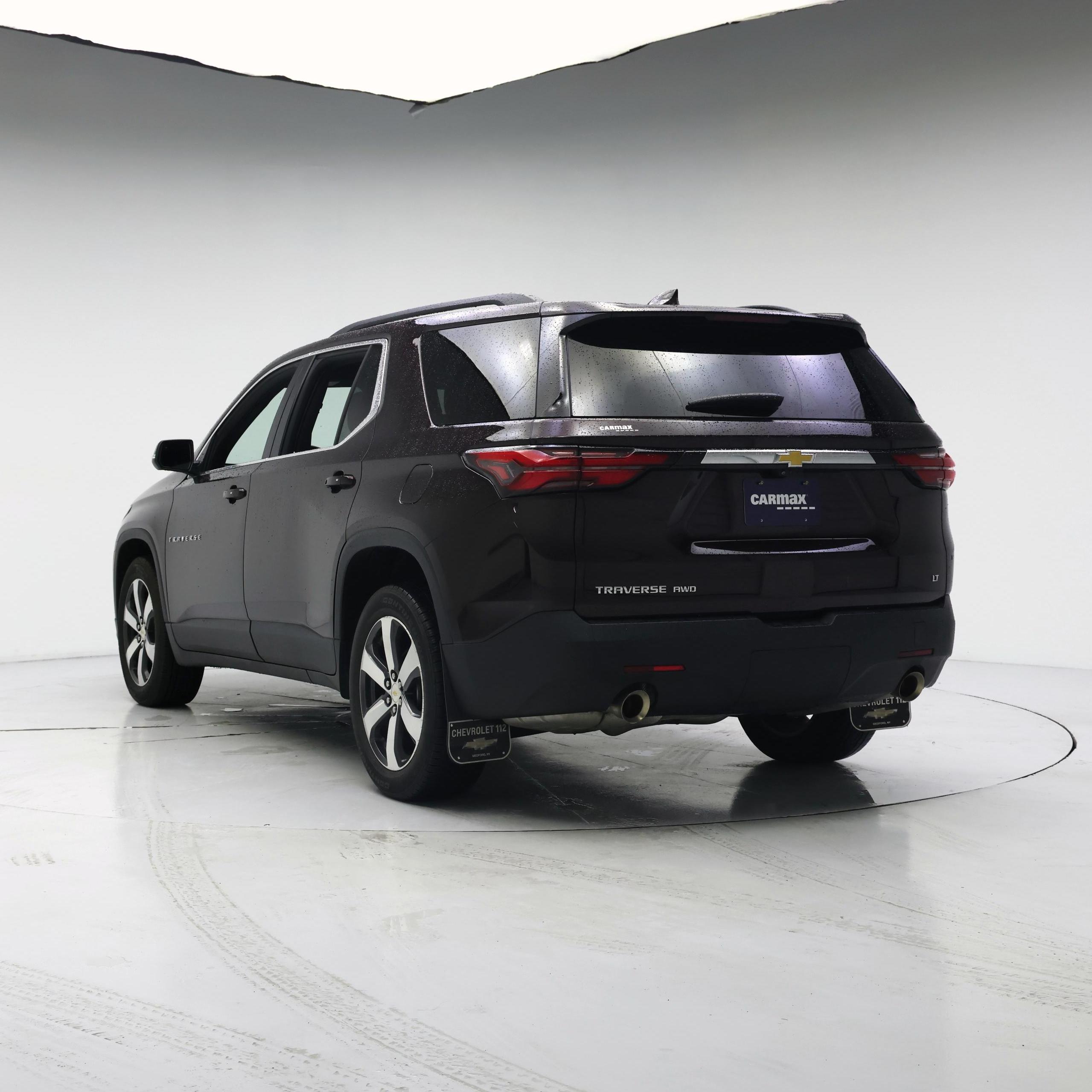 Thumbnail: 2023 Chevrolet Traverse - 2