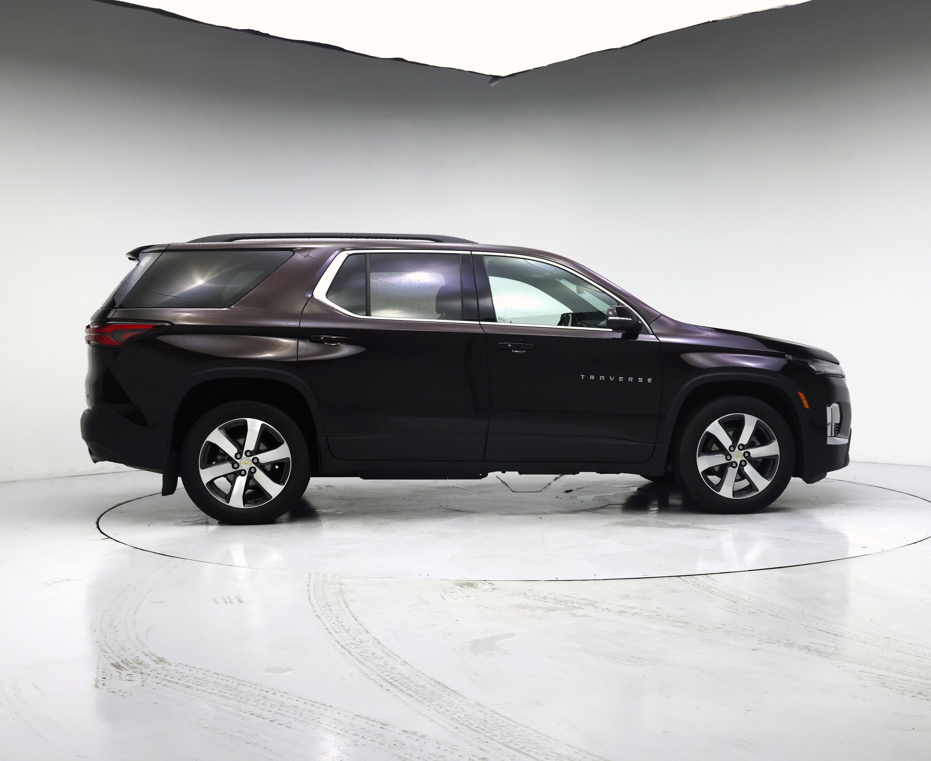 Thumbnail: 2023 Chevrolet Traverse - 7