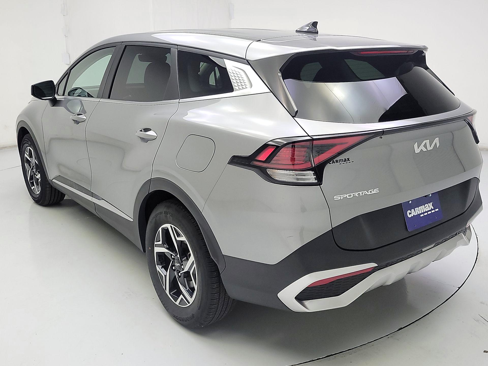 Thumbnail: 2023 Kia Sportage - 7