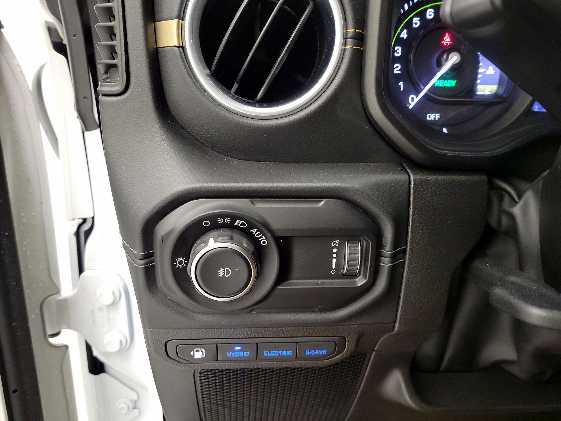 Thumbnail: 2024 Jeep Wrangler - 13