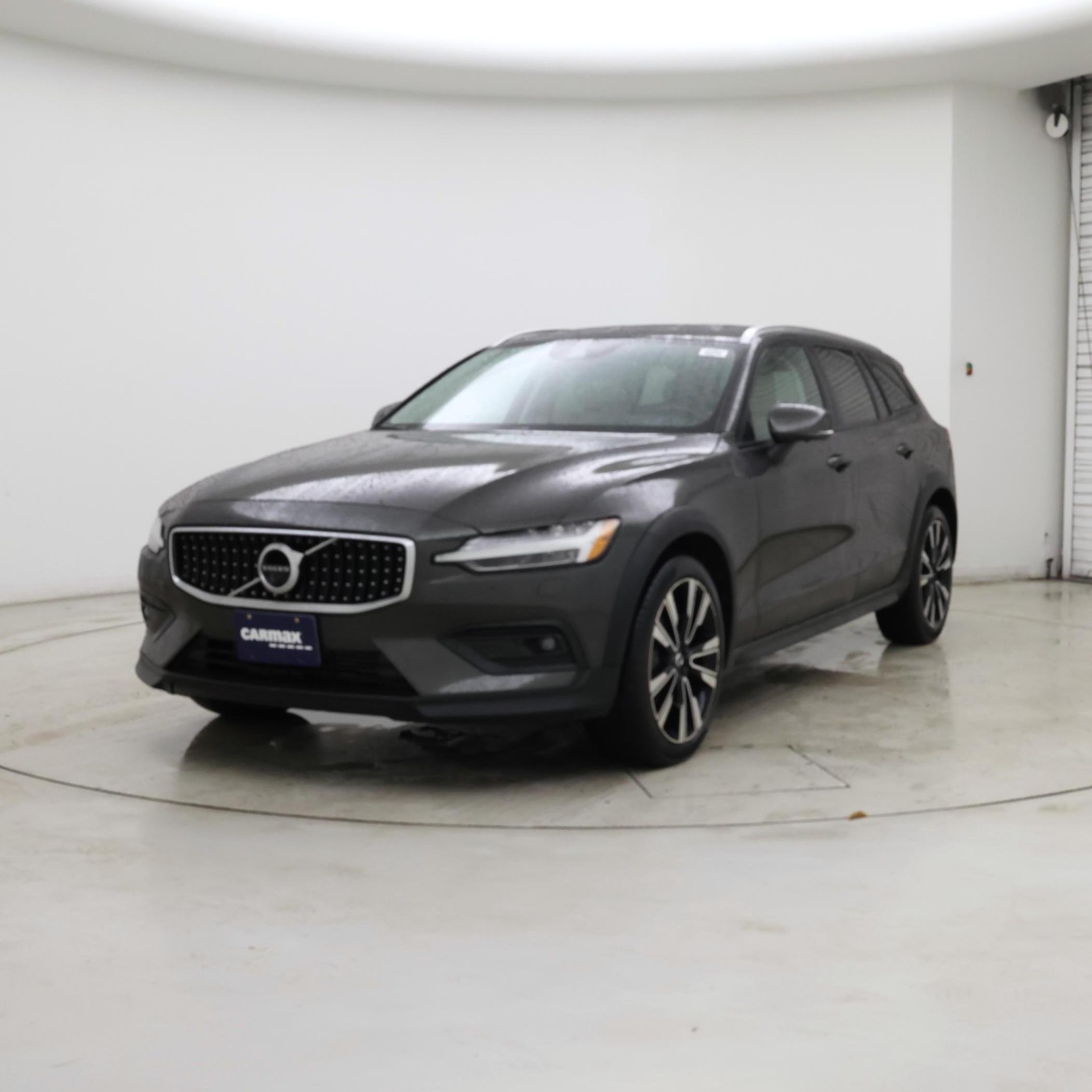 Thumbnail: 2022 Volvo S60 - 4