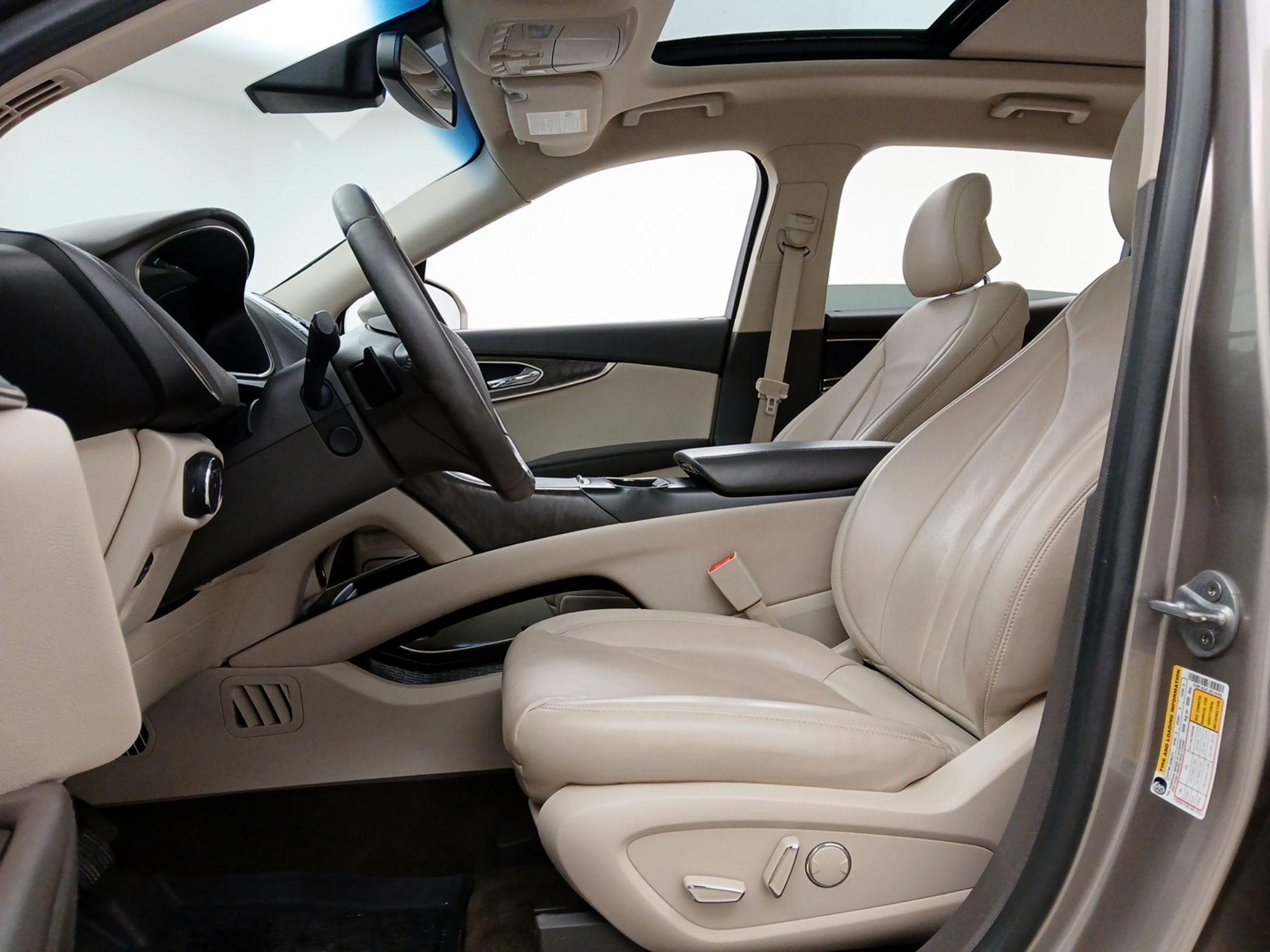 Thumbnail: 2018 Lincoln MKX - 11