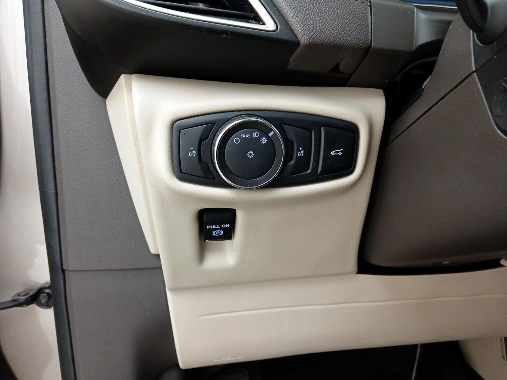 Thumbnail: 2018 Lincoln MKX - 13