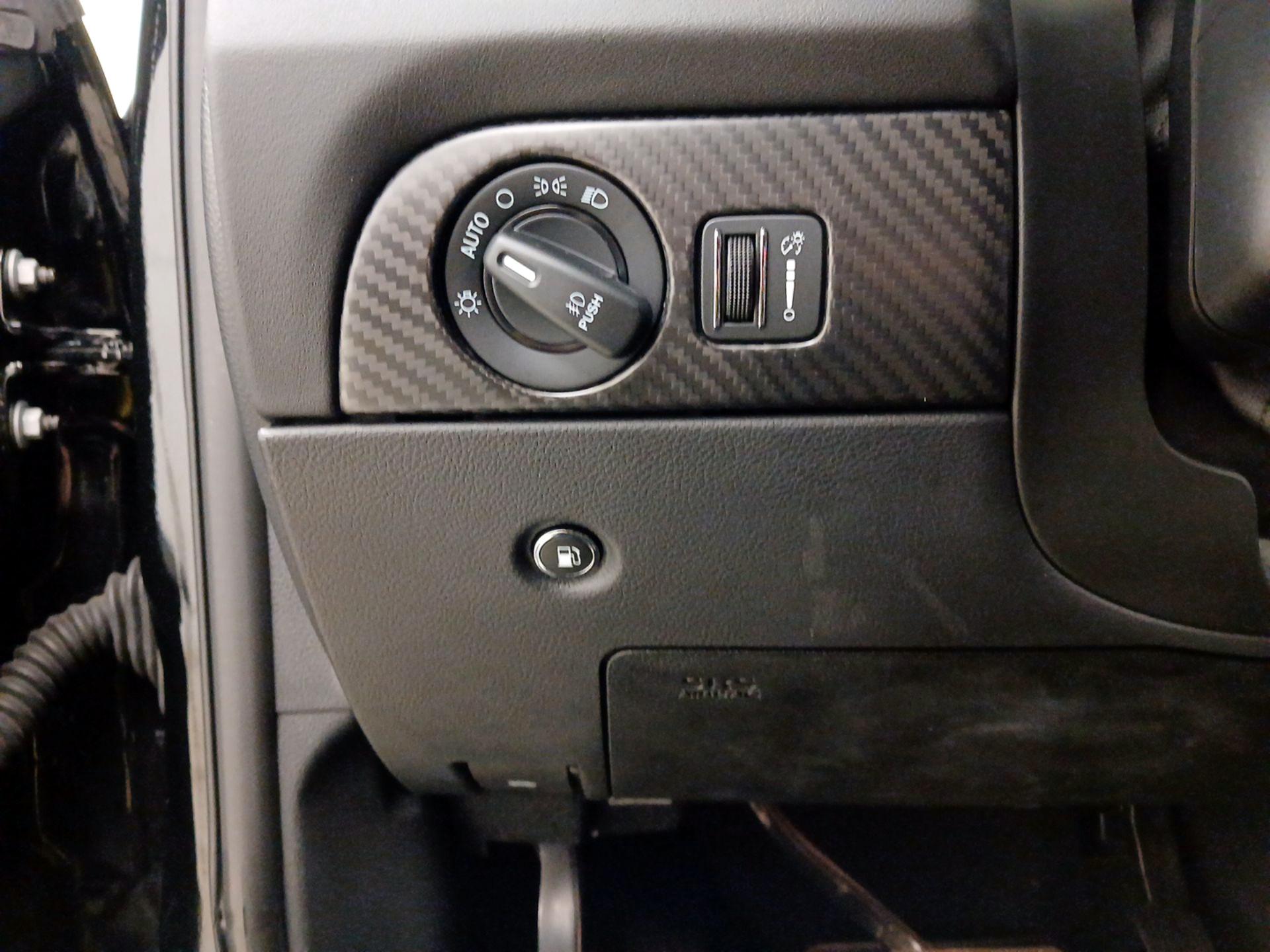 Thumbnail: 2020 Dodge Durango - 13