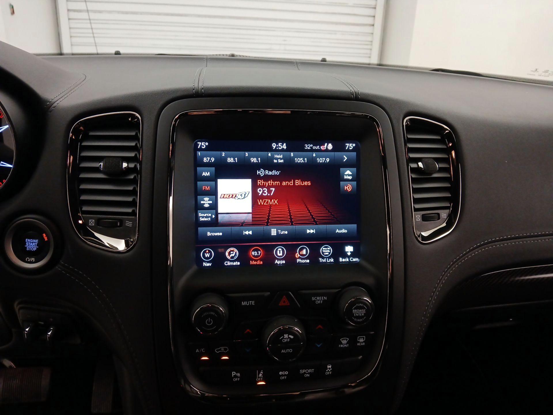 Thumbnail: 2020 Dodge Durango - 15