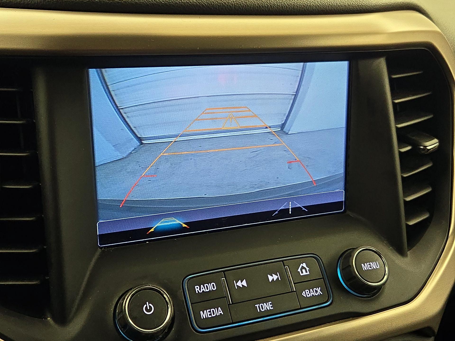 Thumbnail: 2017 GMC Acadia - 15