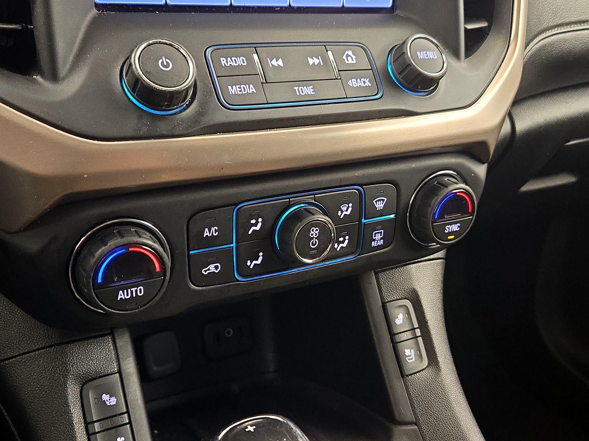 Thumbnail: 2017 GMC Acadia - 17