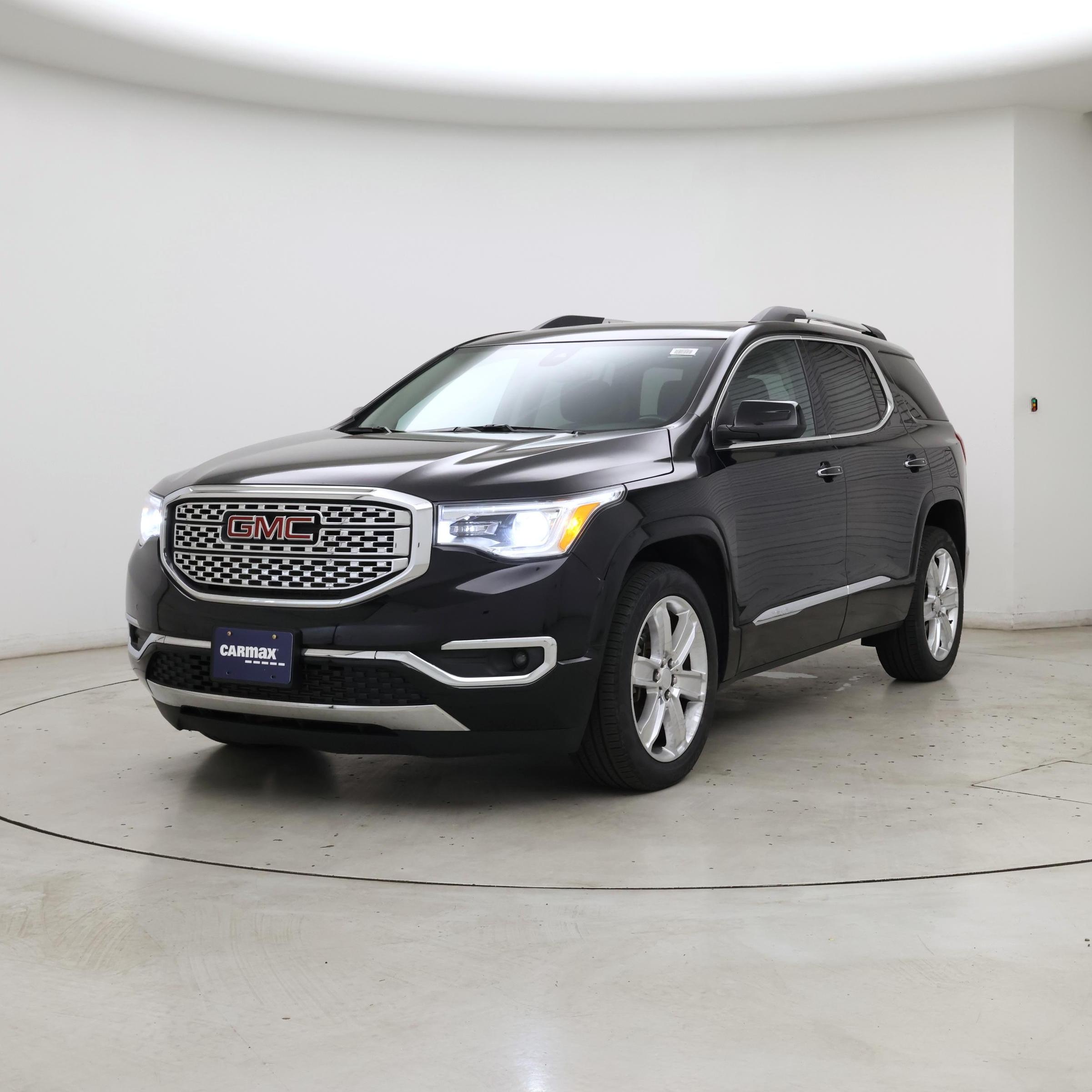 Thumbnail: 2017 GMC Acadia - 4