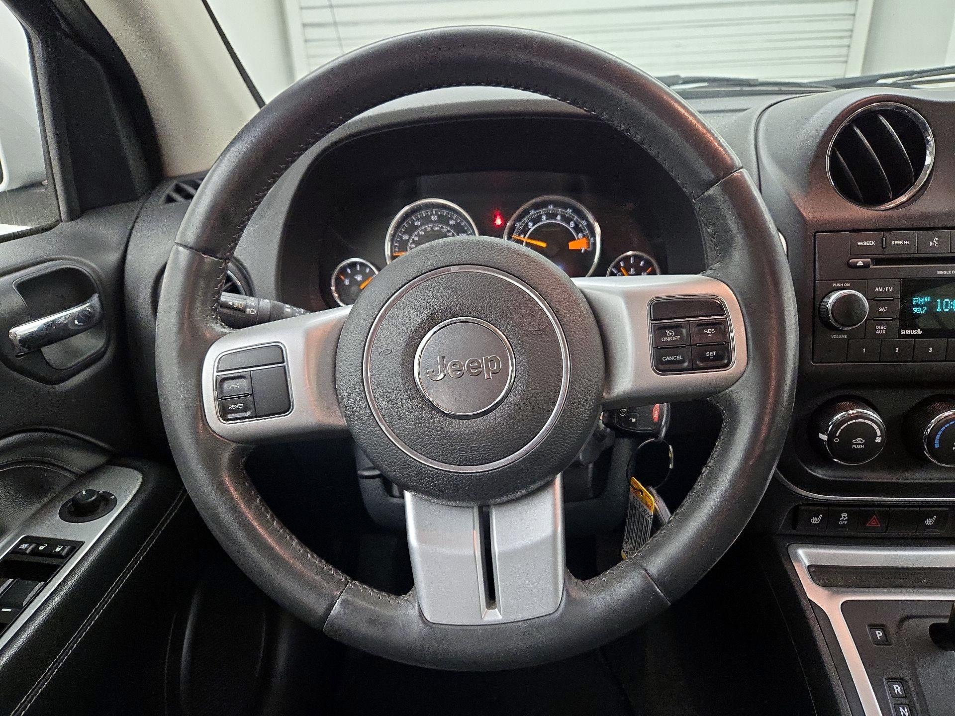 Thumbnail: 2015 Jeep Compass - 10
