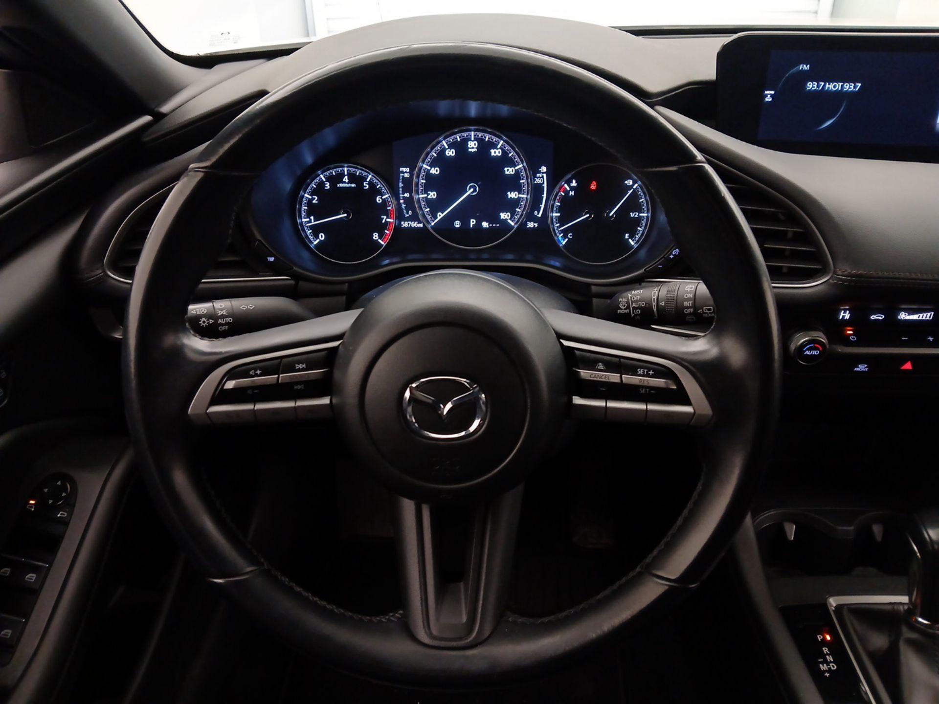 Thumbnail: 2022 Mazda Mazda3 - 10