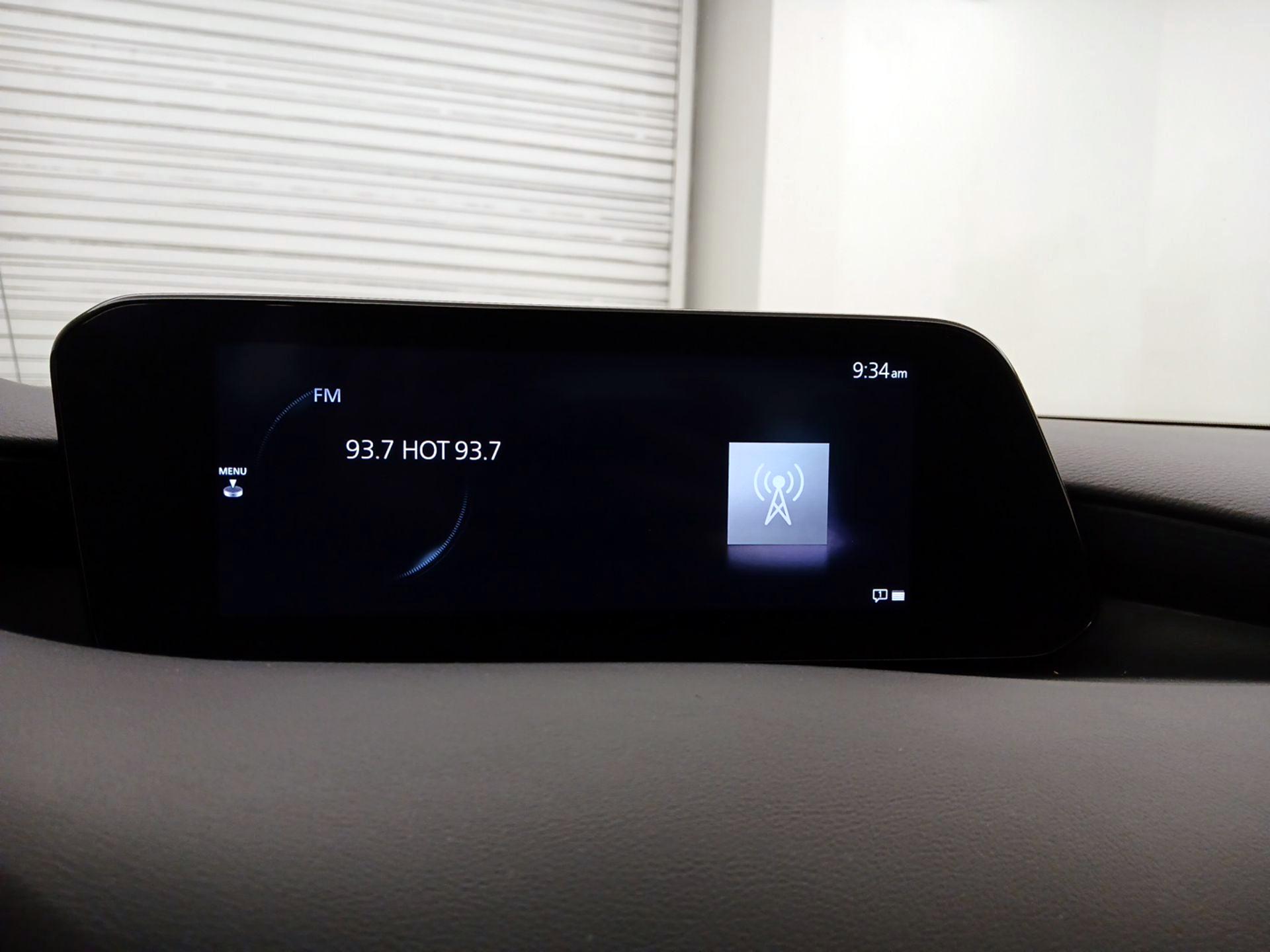 Thumbnail: 2022 Mazda Mazda3 - 15