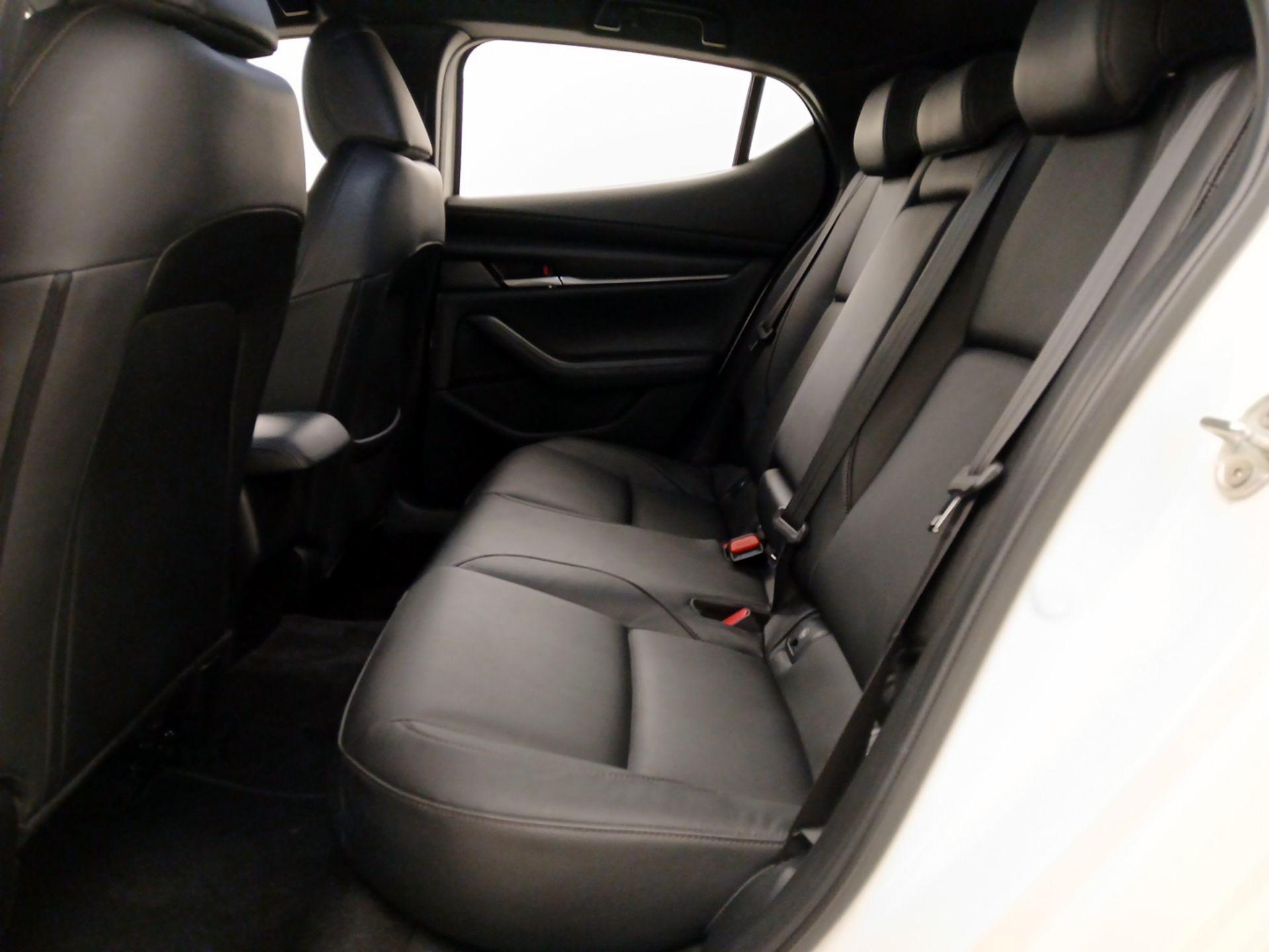 Thumbnail: 2022 Mazda Mazda3 - 19