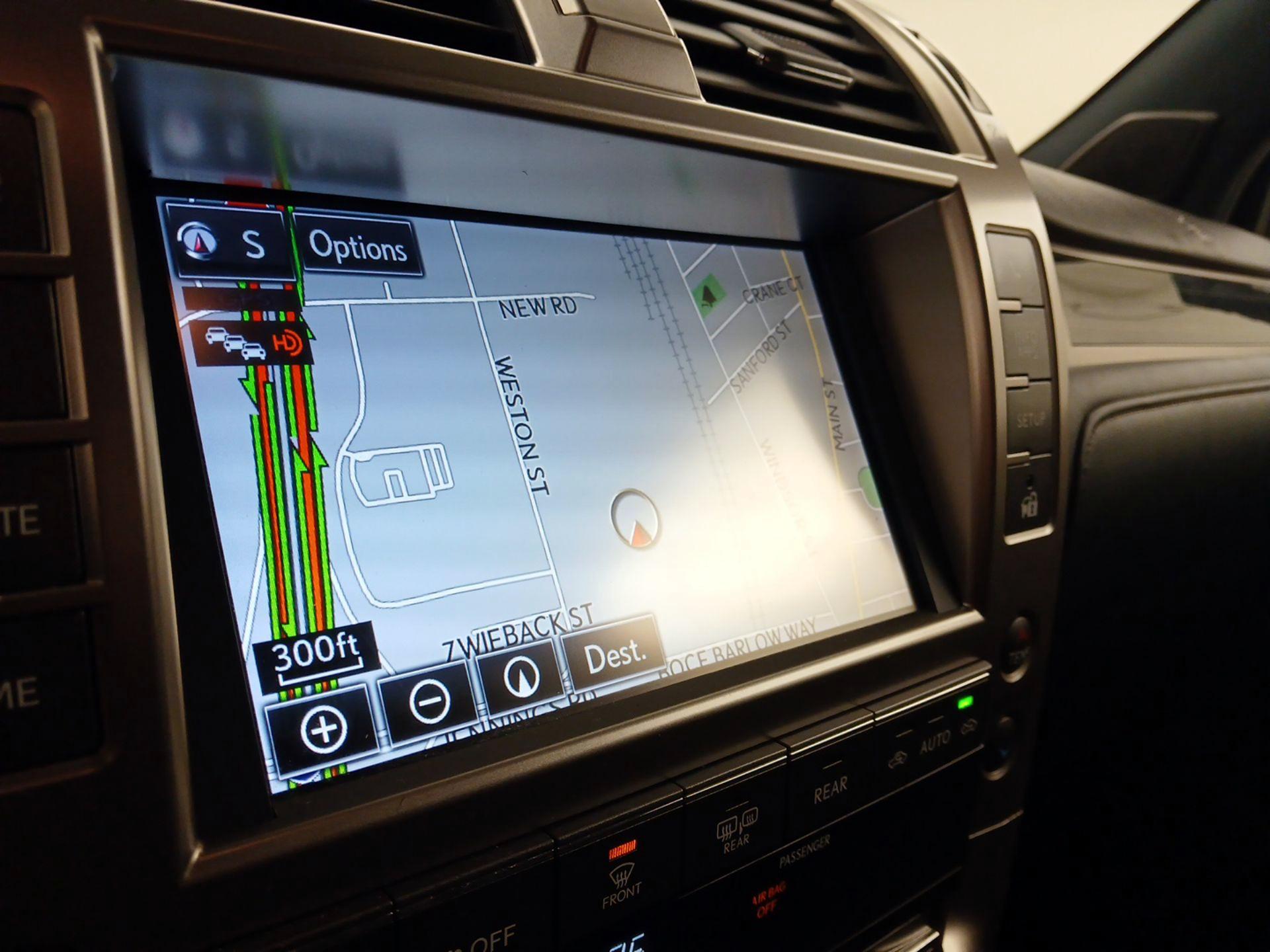 Thumbnail: 2021 Lexus GX - 14