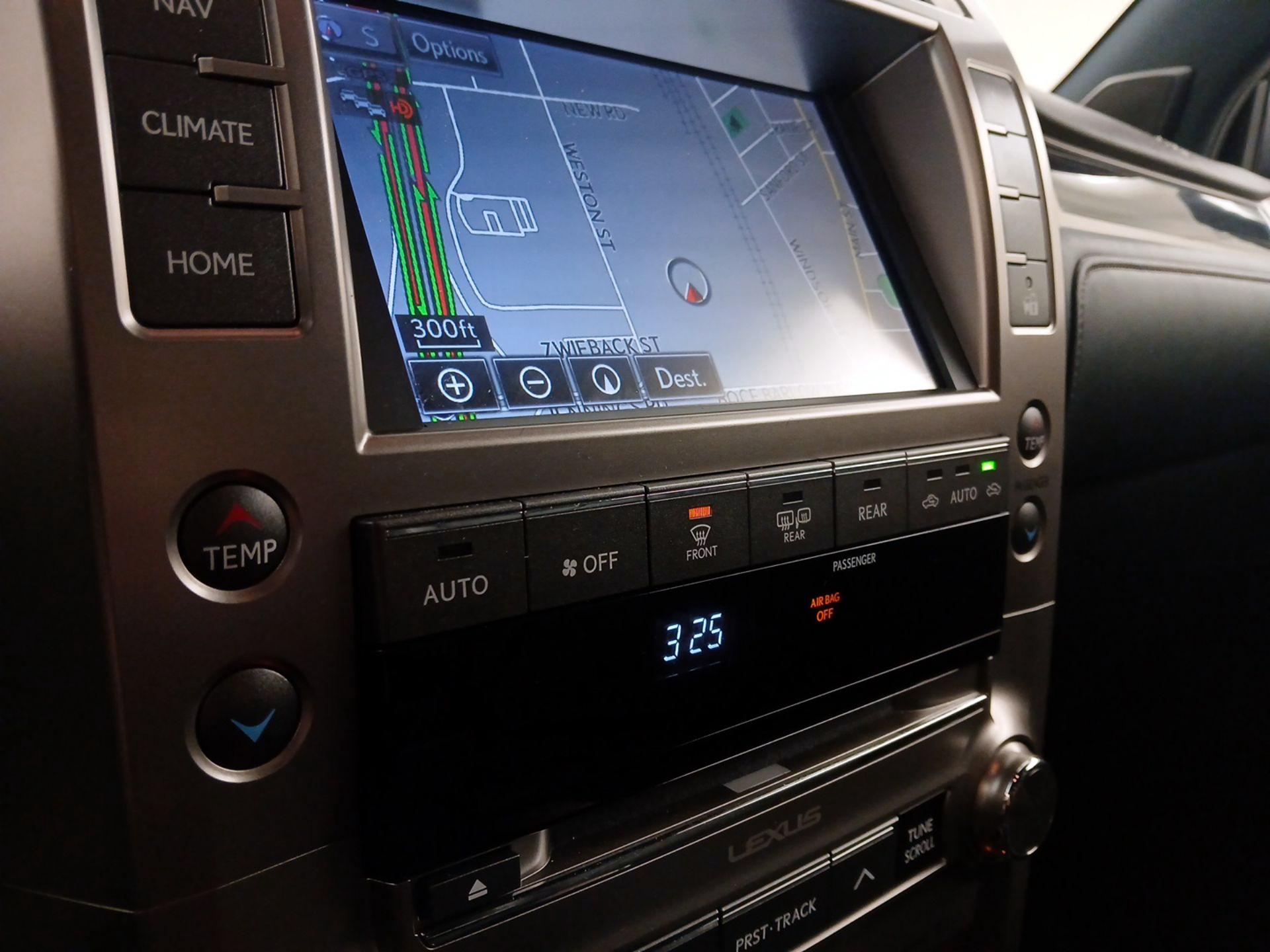 Thumbnail: 2021 Lexus GX - 17