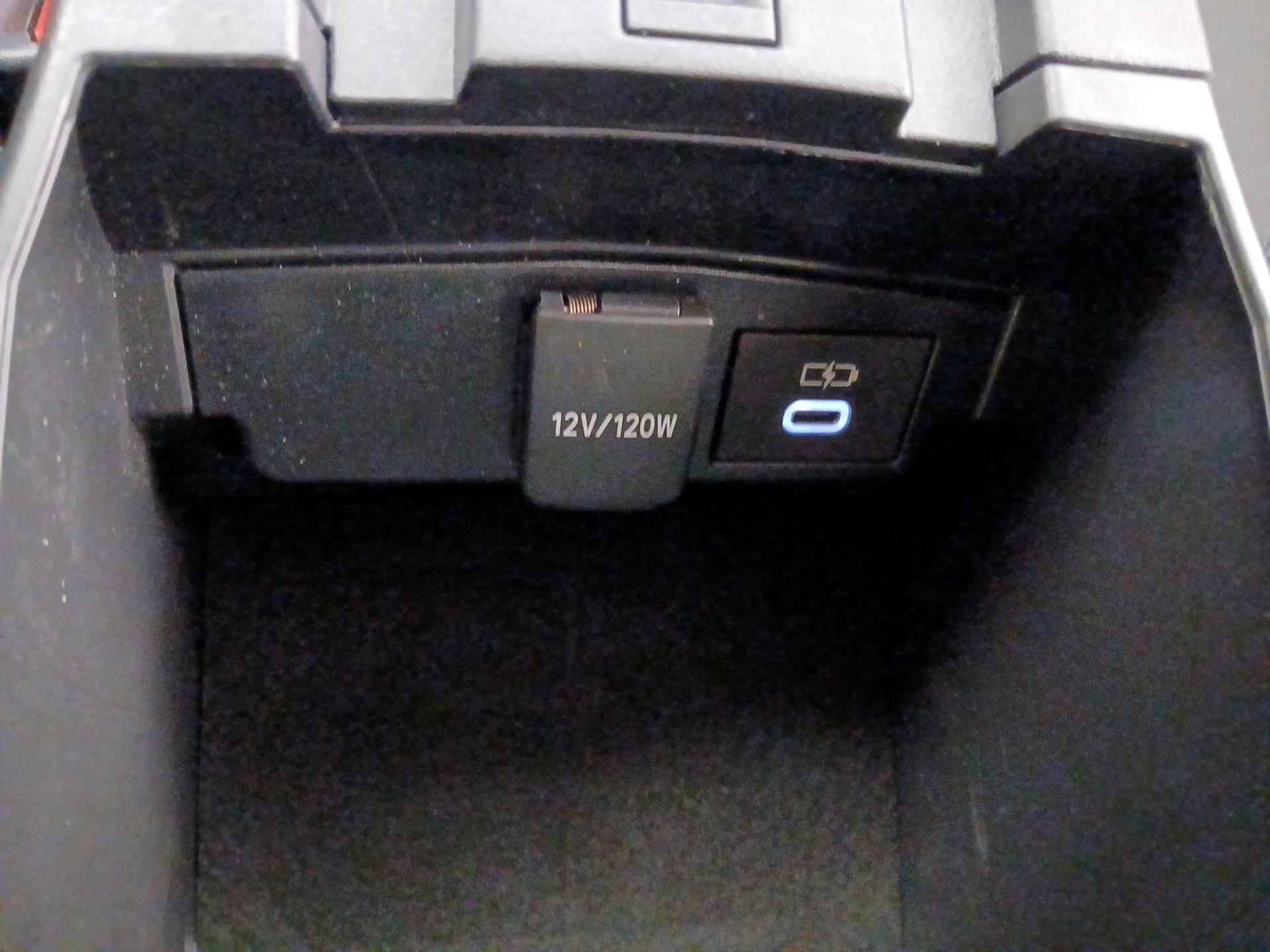 Thumbnail: 2024 Toyota Corolla - 19