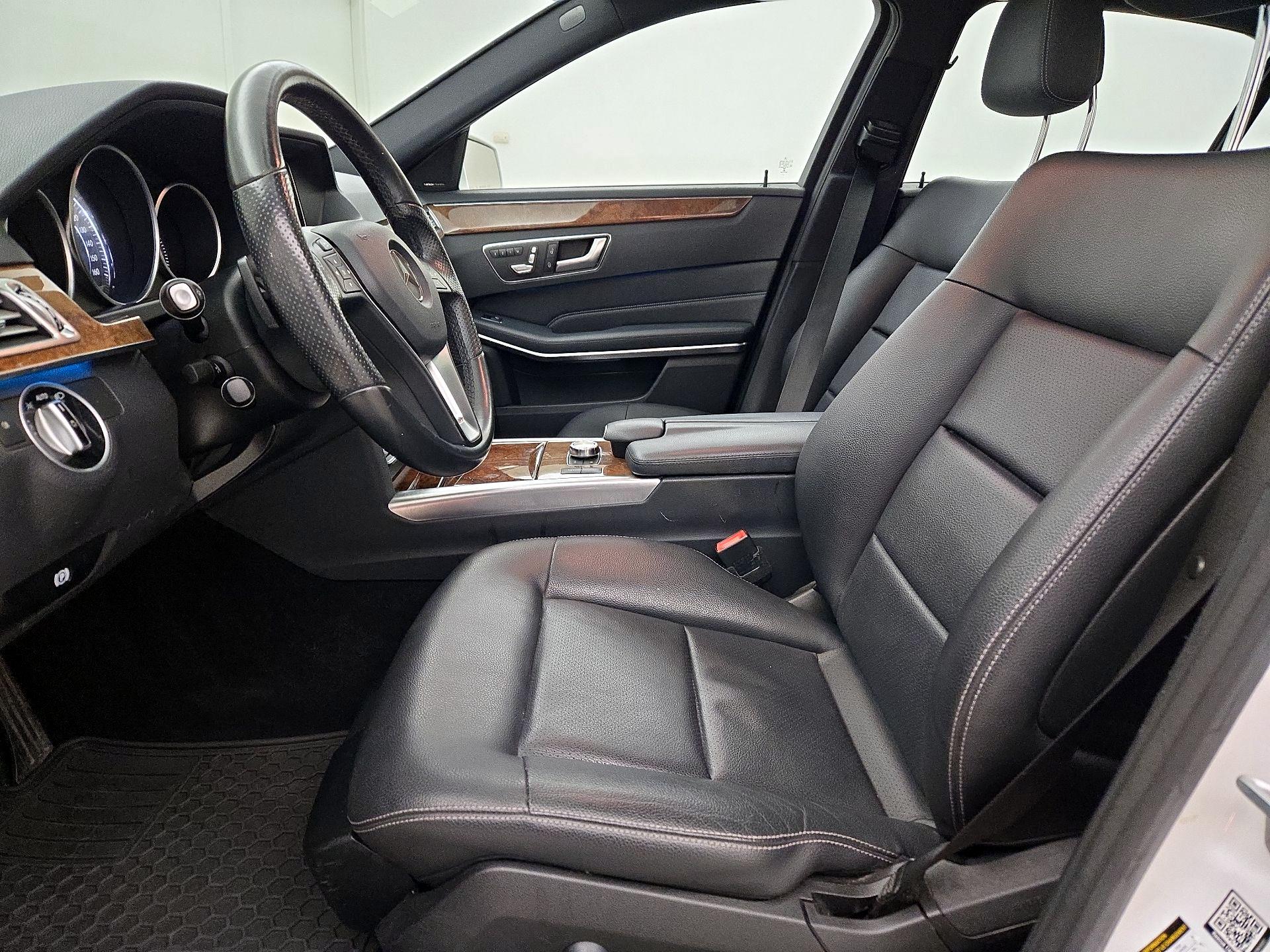 Thumbnail: 2015 Mercedes-Benz E-Class - 11