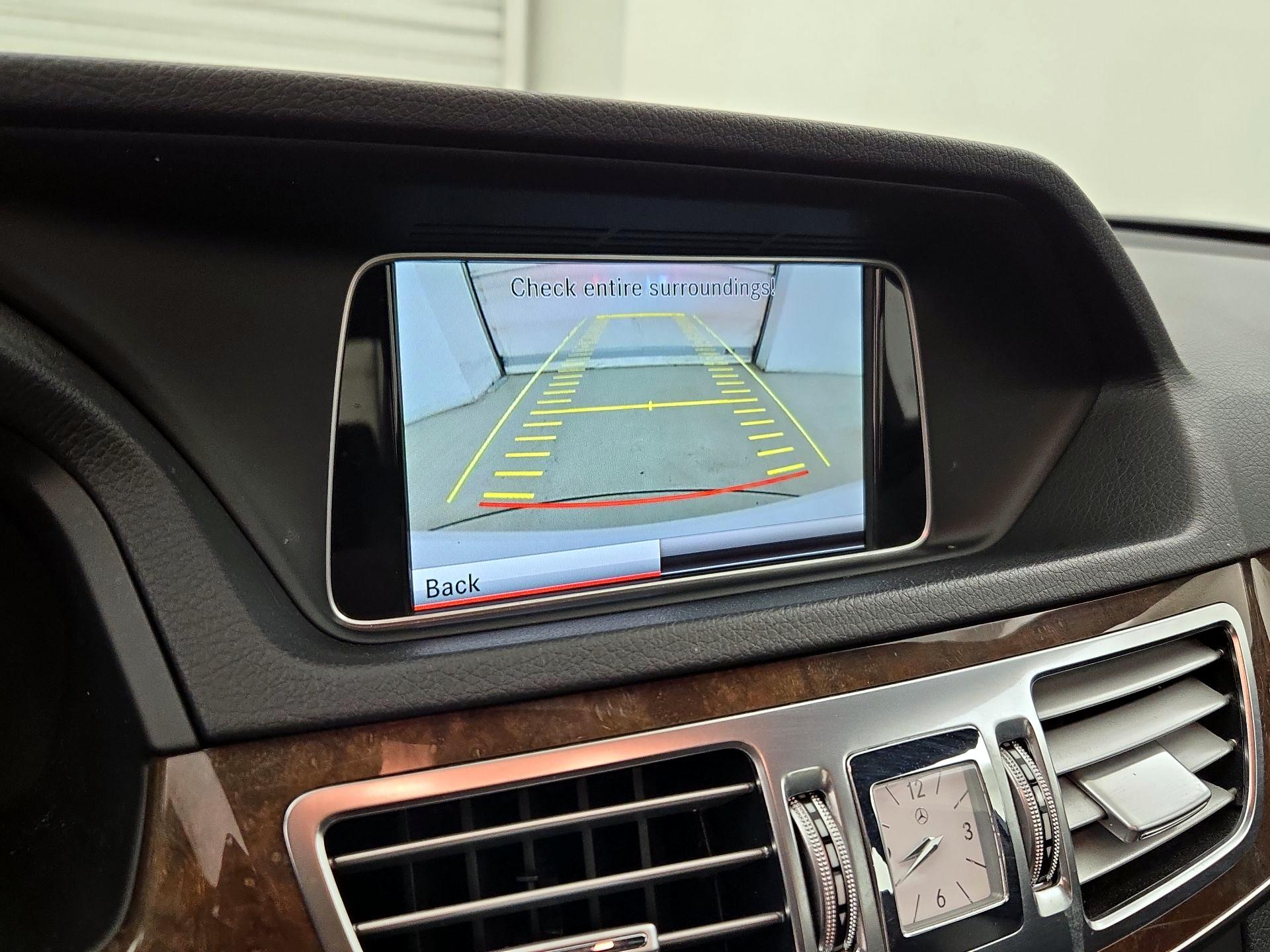 Thumbnail: 2015 Mercedes-Benz E-Class - 15