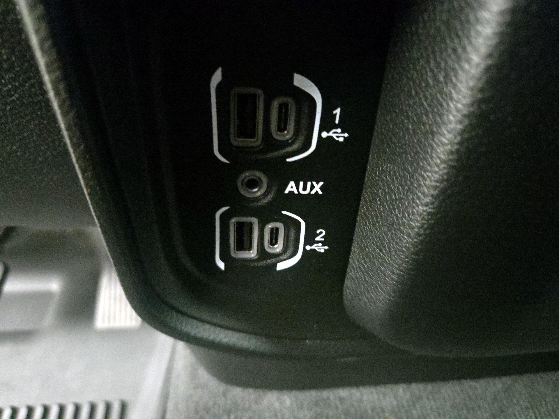 Thumbnail: 2021 RAM 1500 - 18