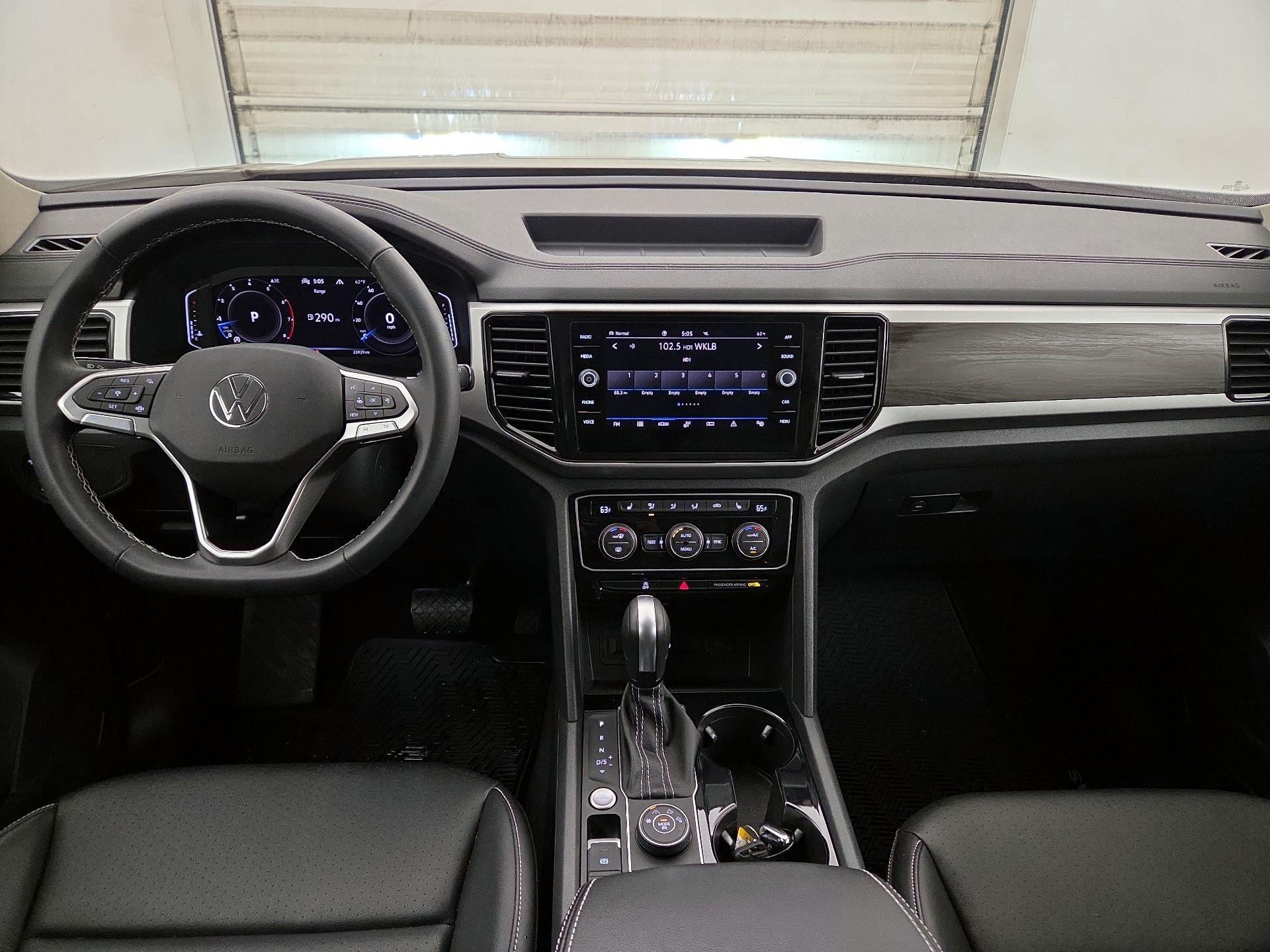 Thumbnail: 2022 Volkswagen Atlas - 9