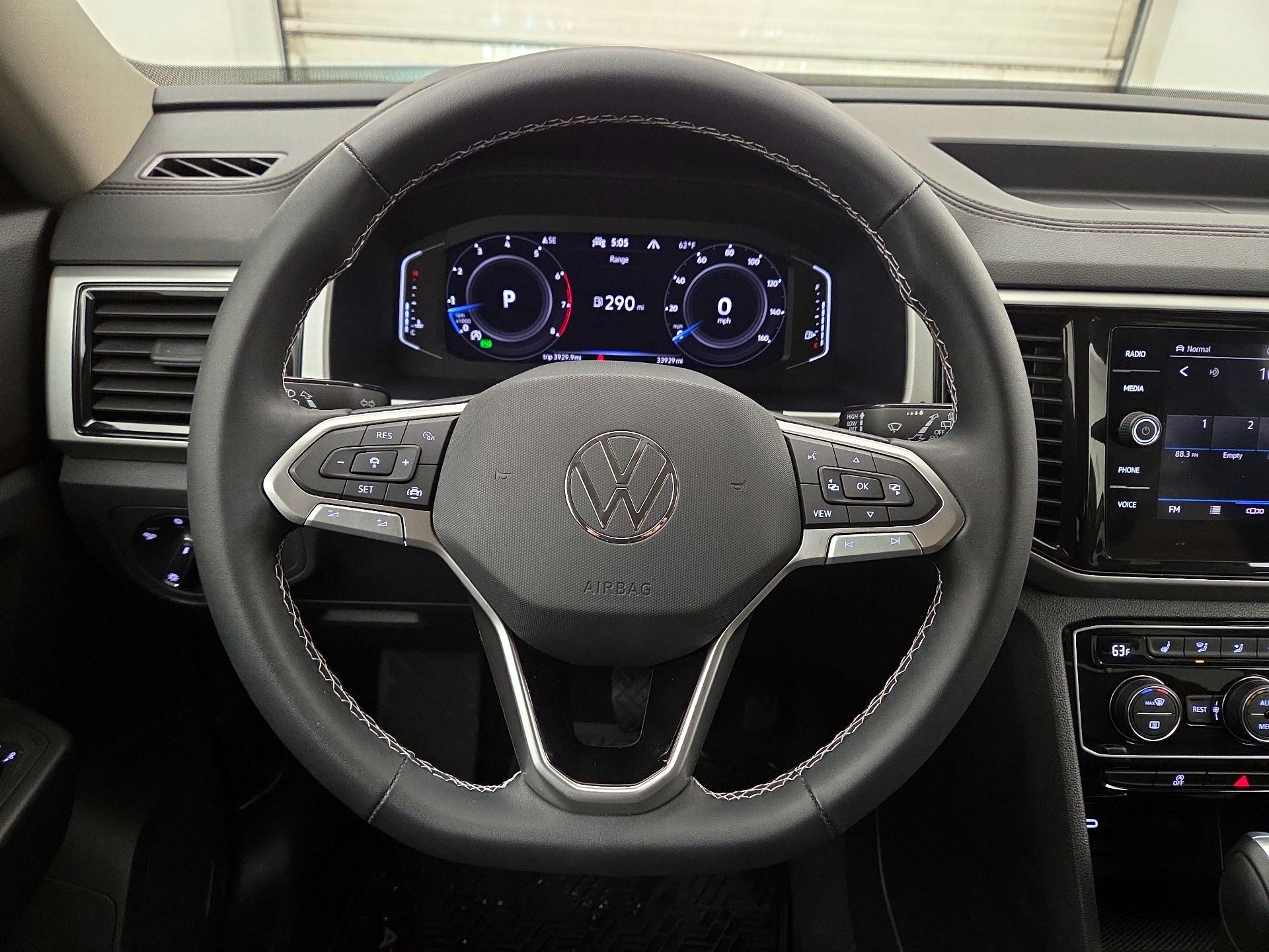 Thumbnail: 2022 Volkswagen Atlas - 10