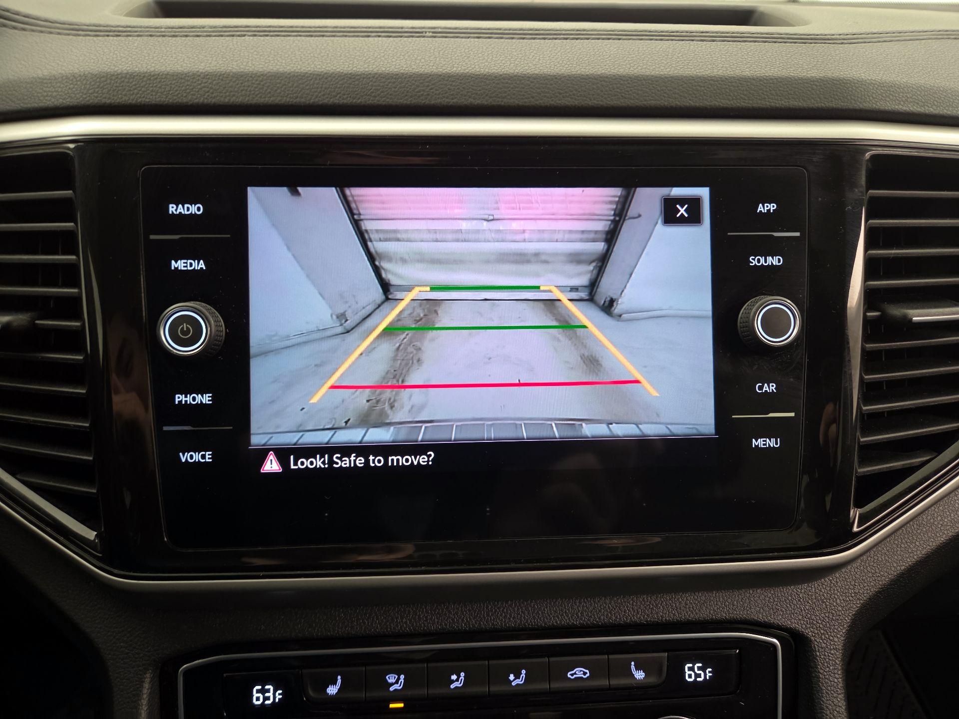 Thumbnail: 2022 Volkswagen Atlas - 14