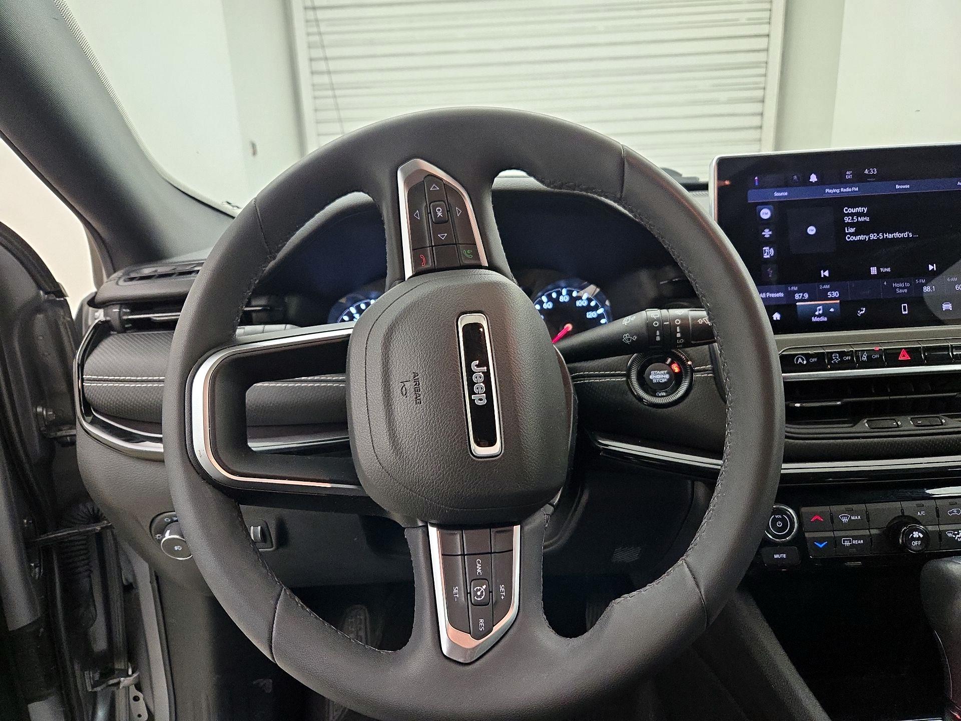 Thumbnail: 2022 Jeep Compass - 10