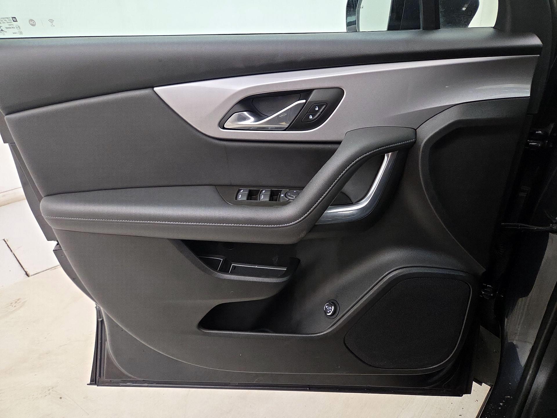 Thumbnail: 2022 Chevrolet Blazer - 12