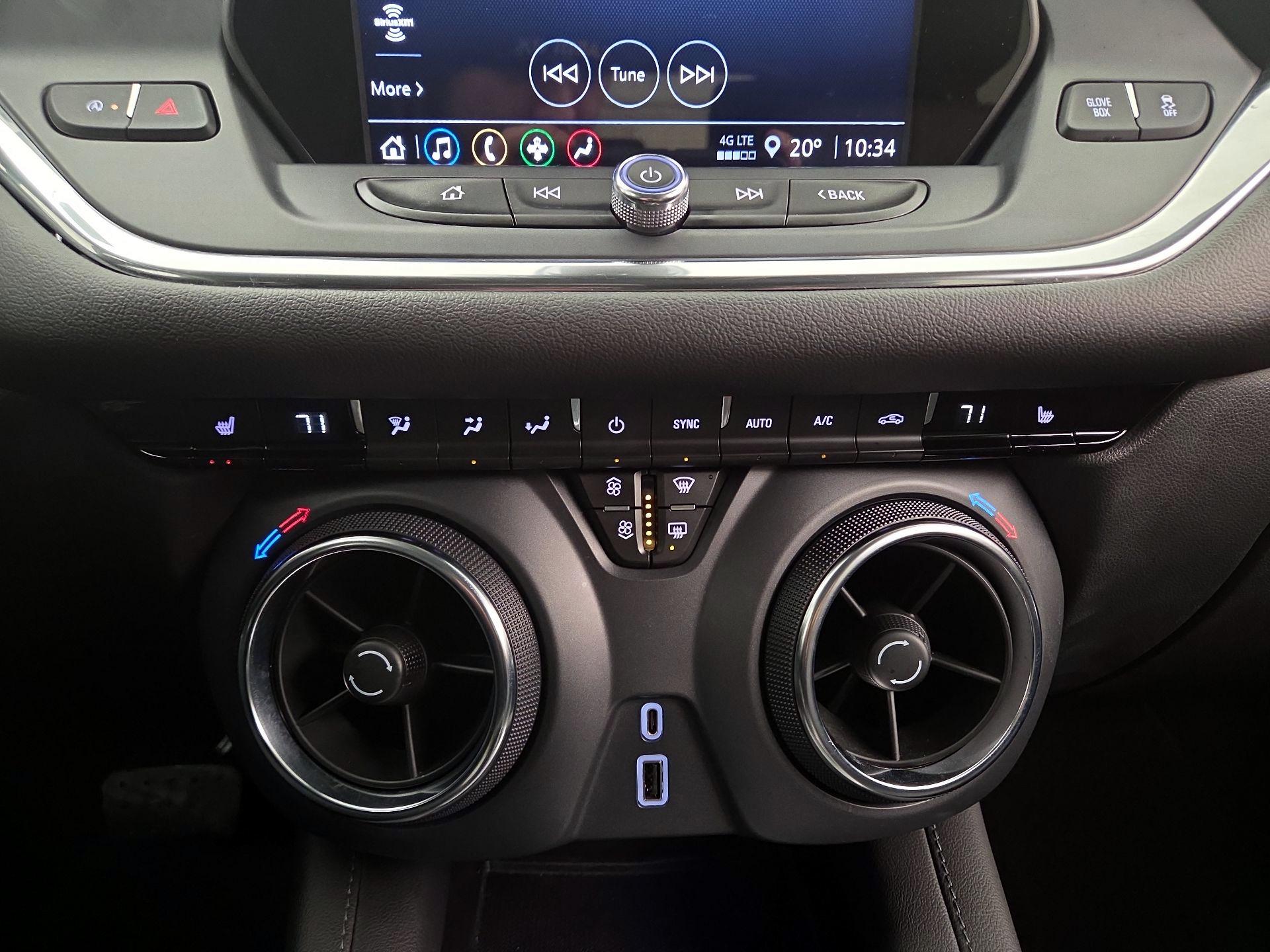 Thumbnail: 2022 Chevrolet Blazer - 16