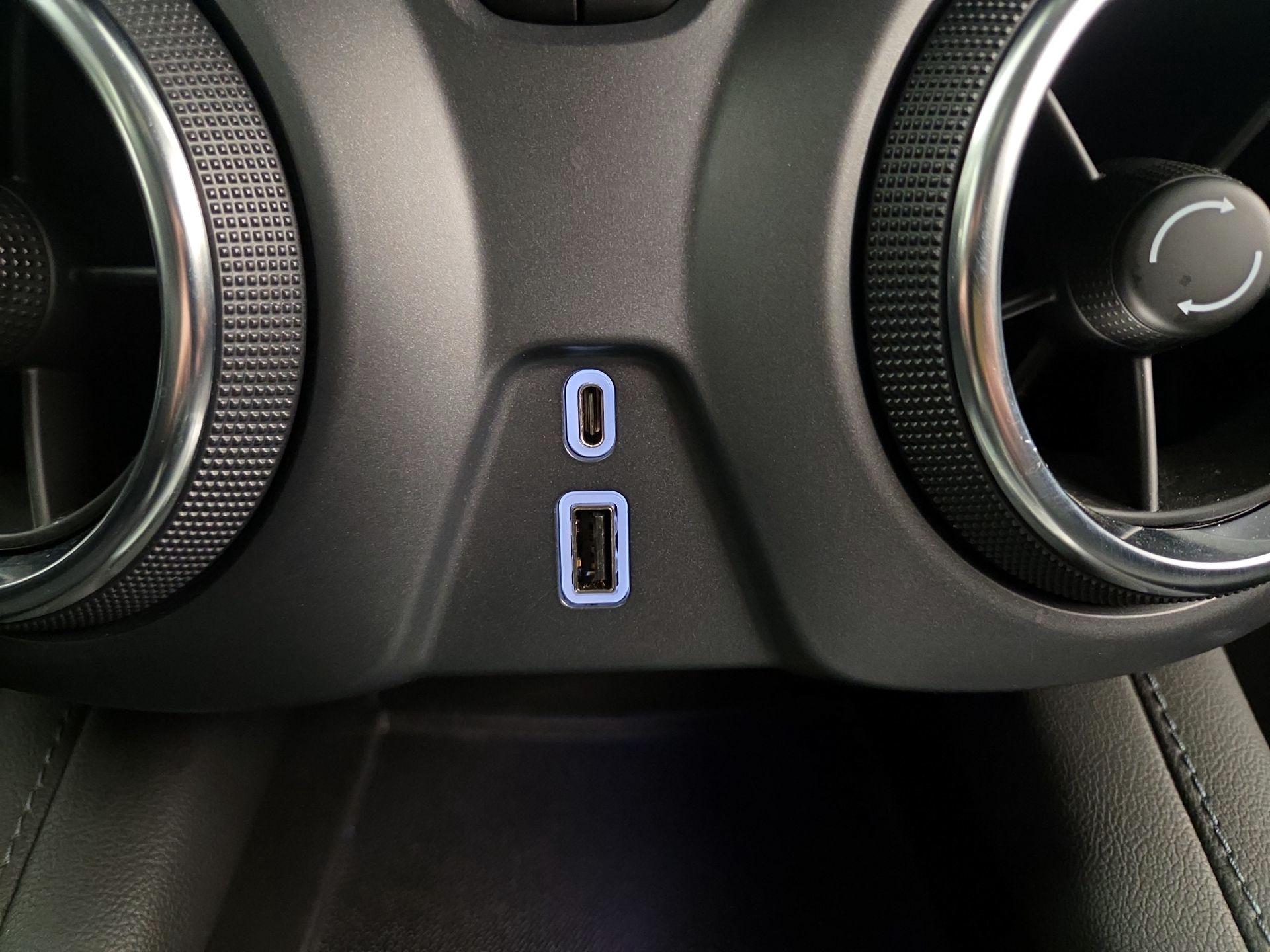 Thumbnail: 2022 Chevrolet Blazer - 18