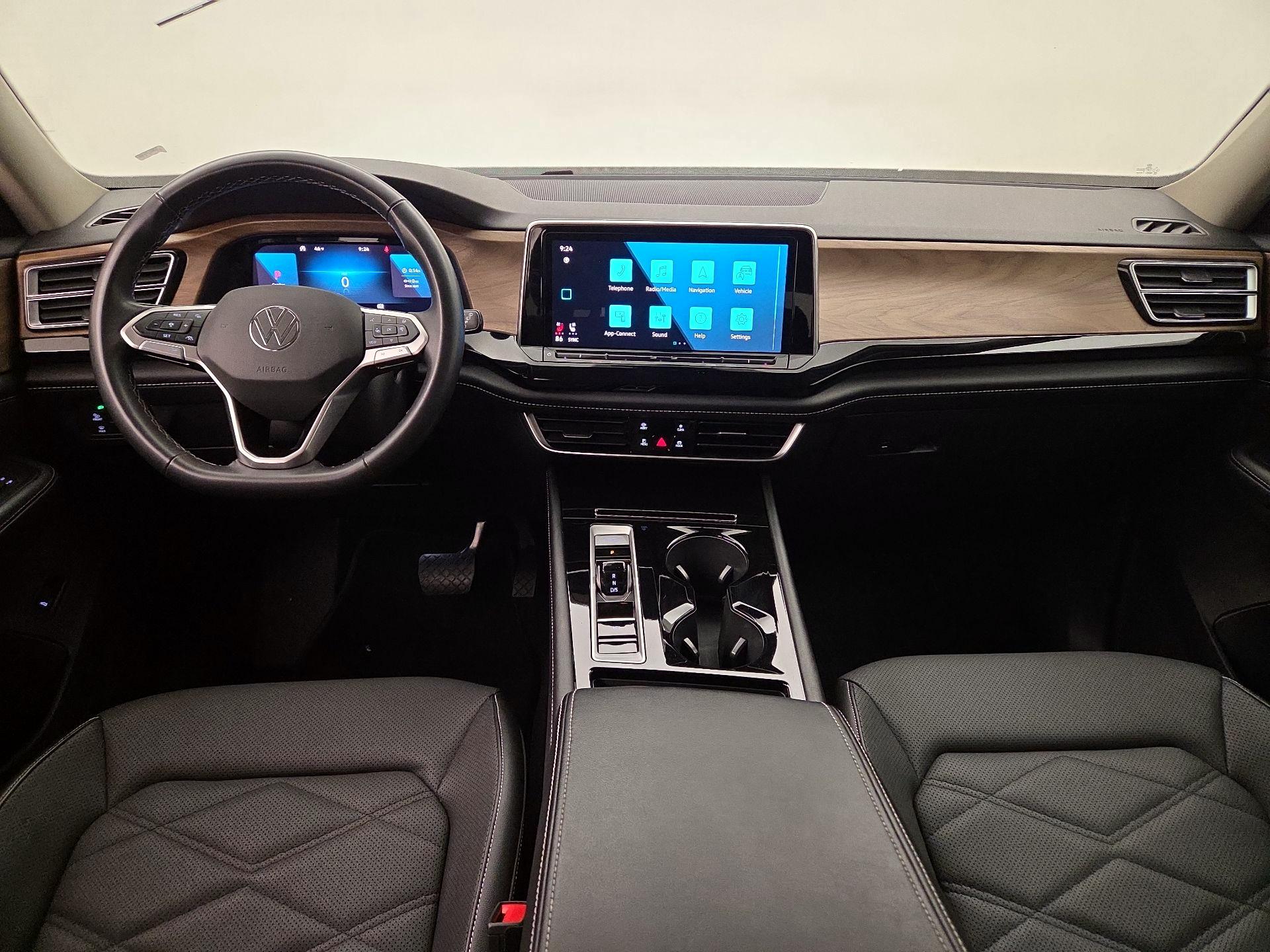 Thumbnail: 2024 Volkswagen Atlas - 9