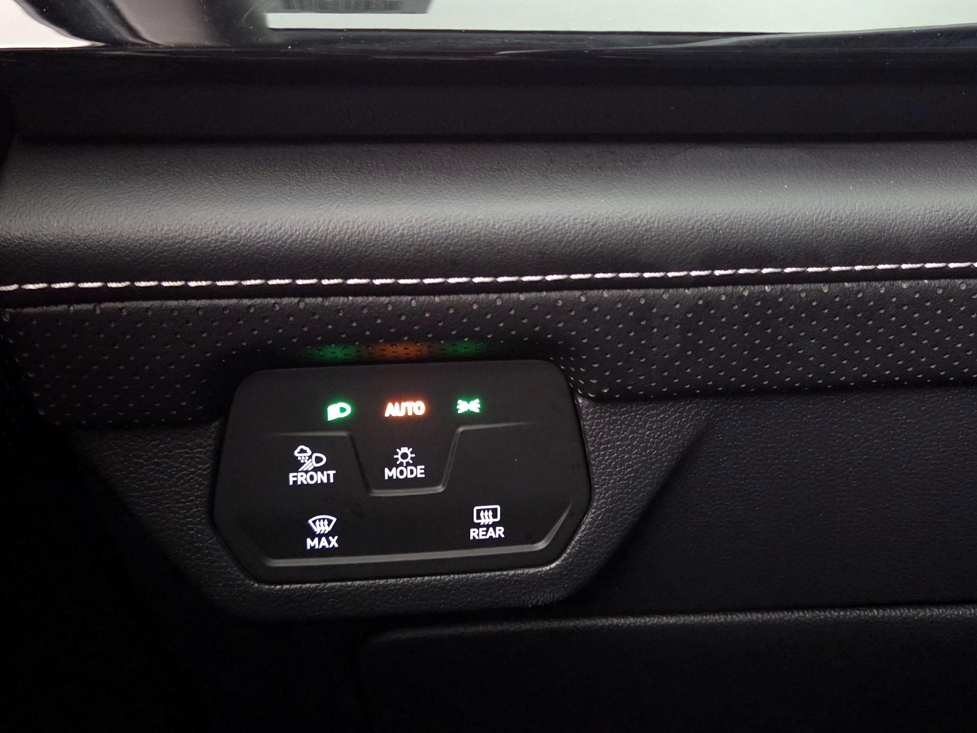 Thumbnail: 2024 Volkswagen Atlas - 13