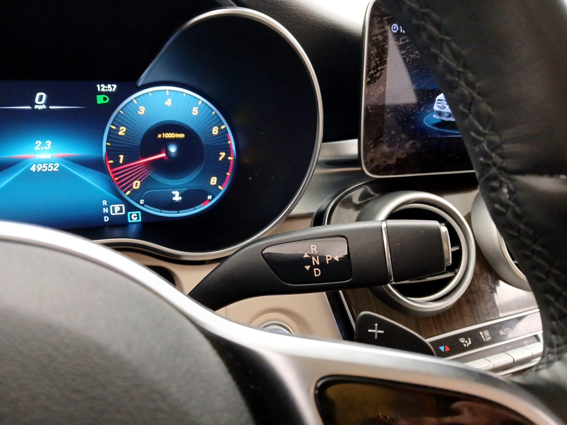 Thumbnail: 2020 Mercedes-Benz C-Class - 16