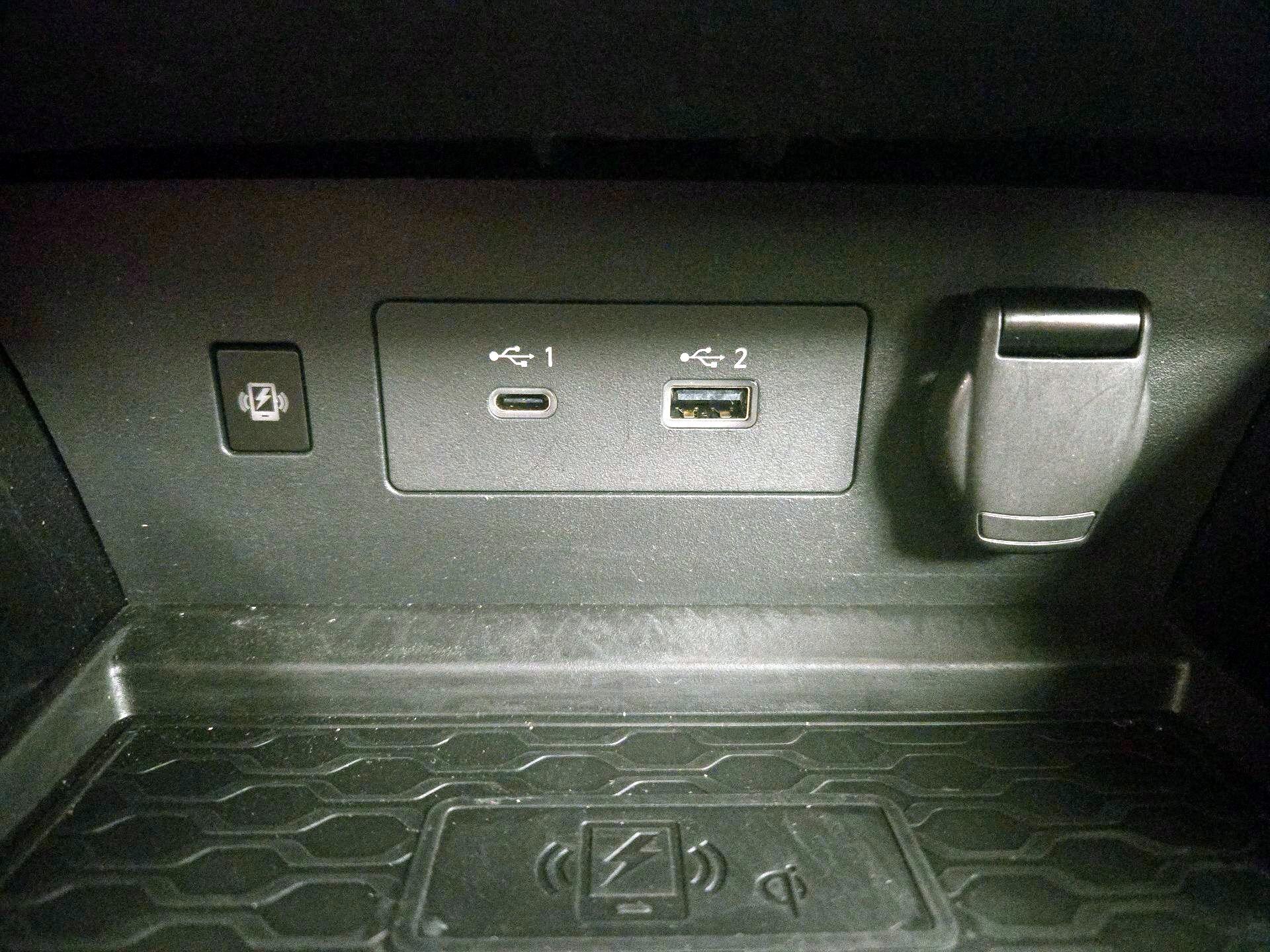 Thumbnail: 2023 Nissan Altima - 19