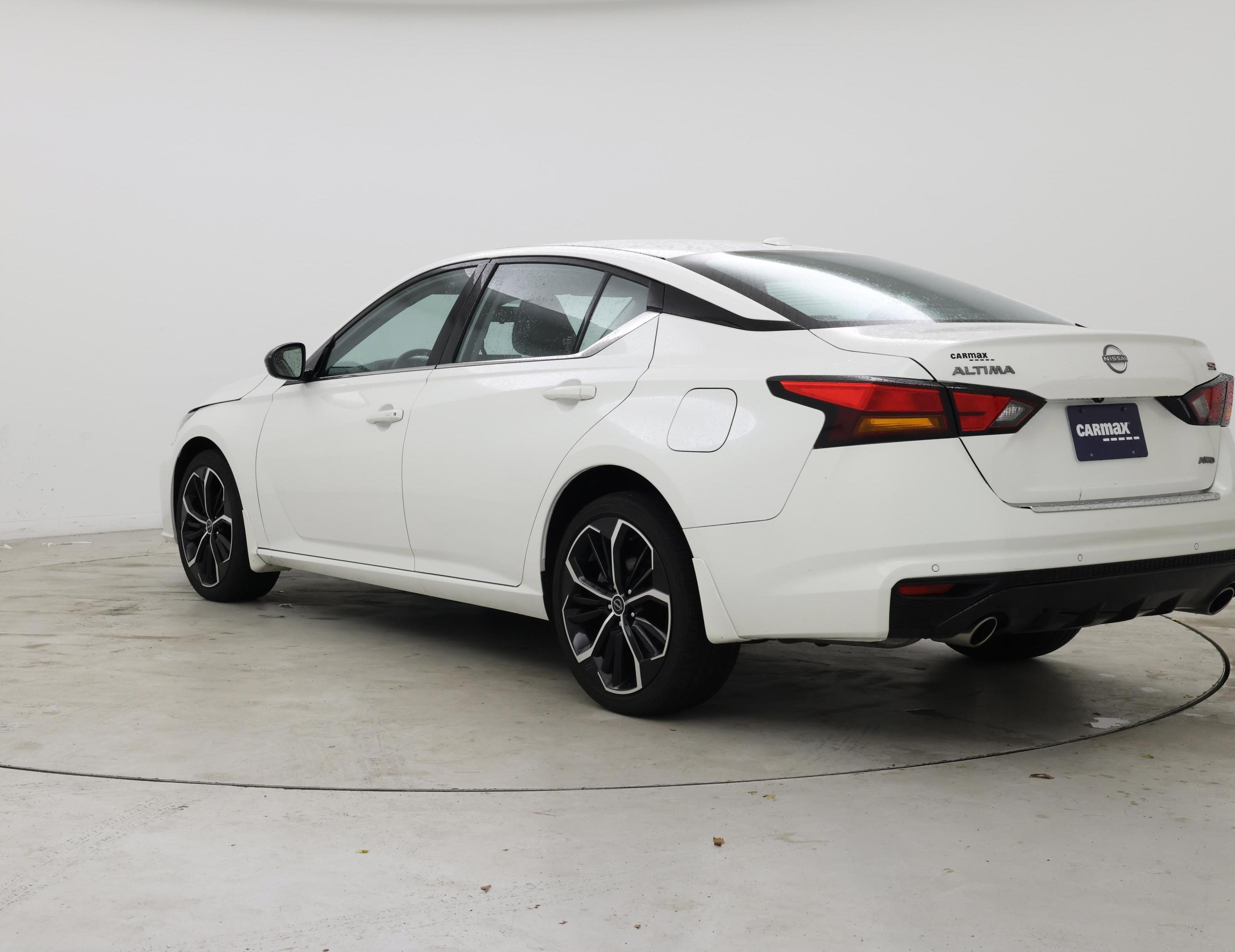 Thumbnail: 2023 Nissan Altima - 2