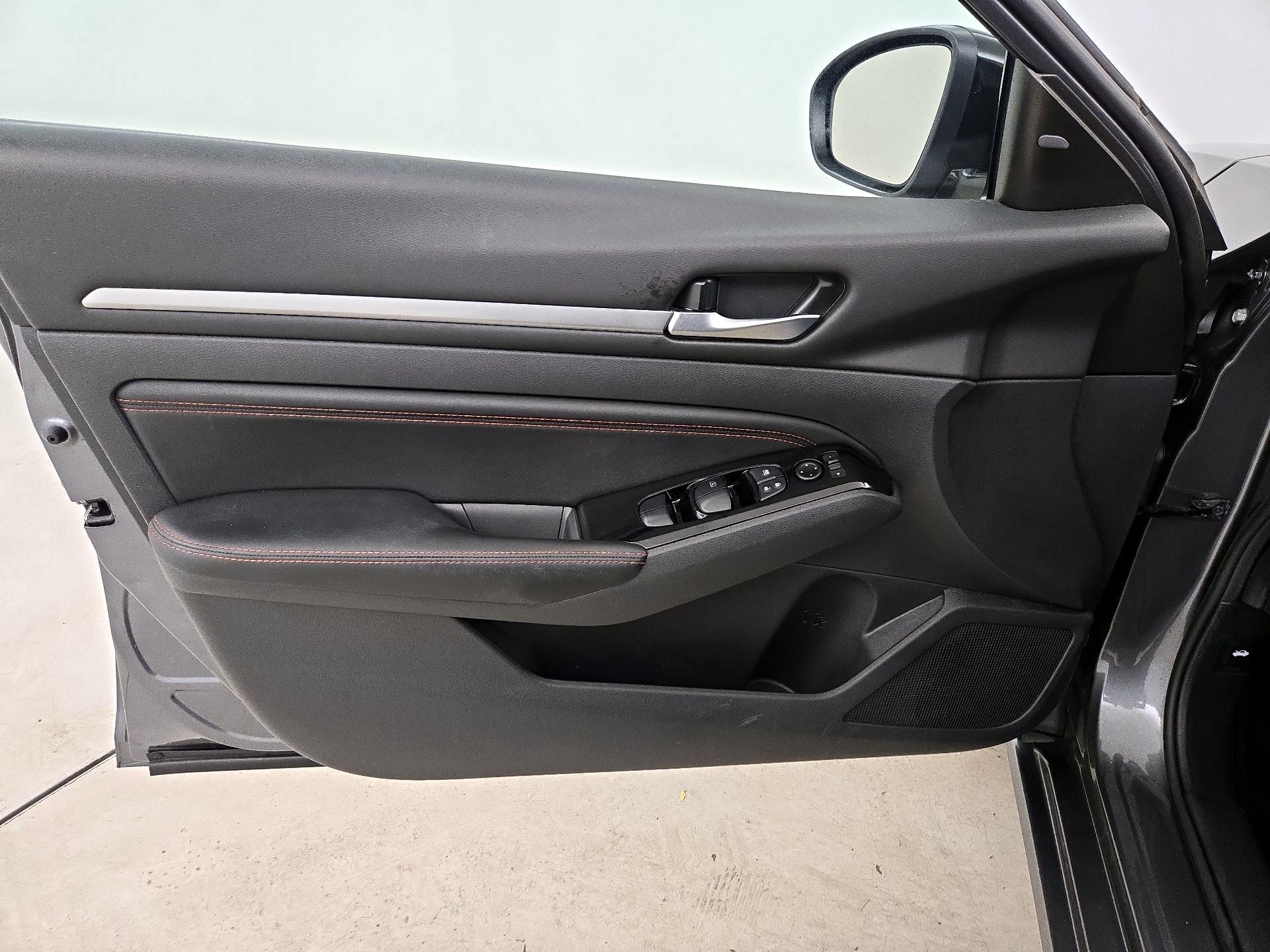 Thumbnail: 2023 Nissan Altima - 12